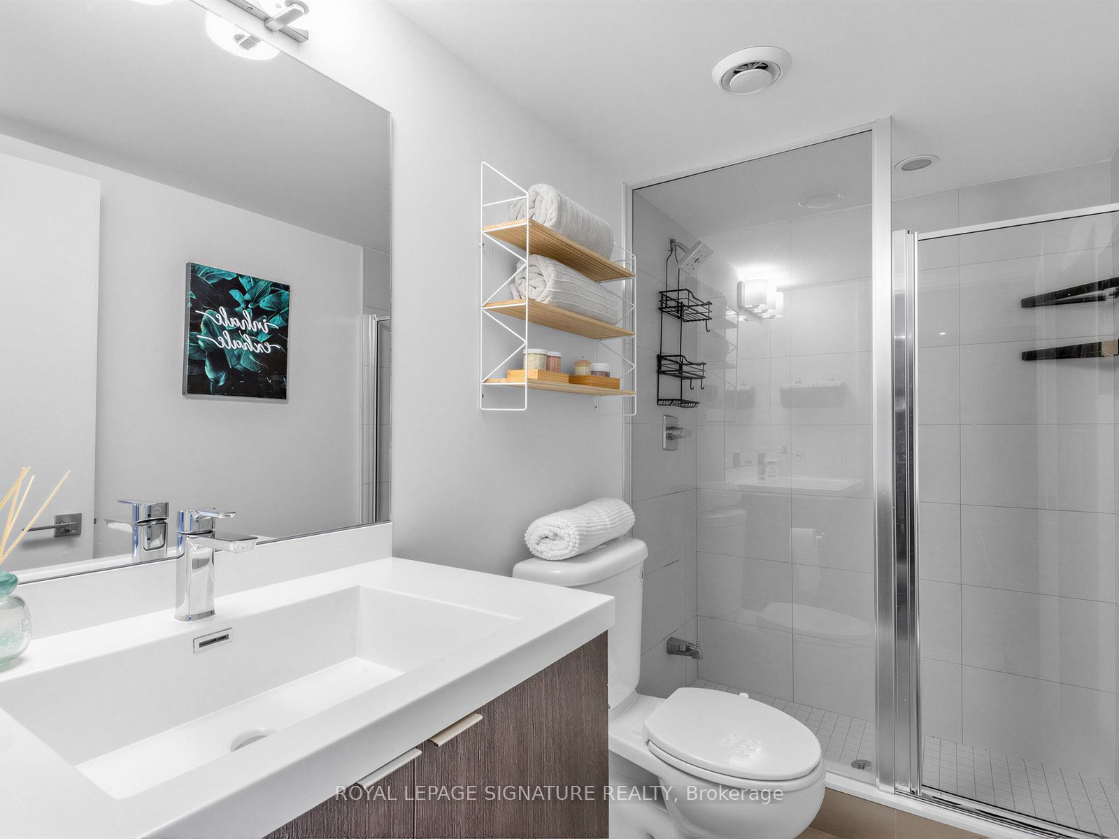 89 Mcgill Street 1204 Property Photo 24