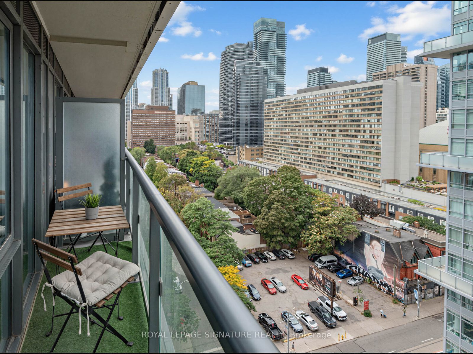 89 Mcgill Street 1204 Property Photo 25