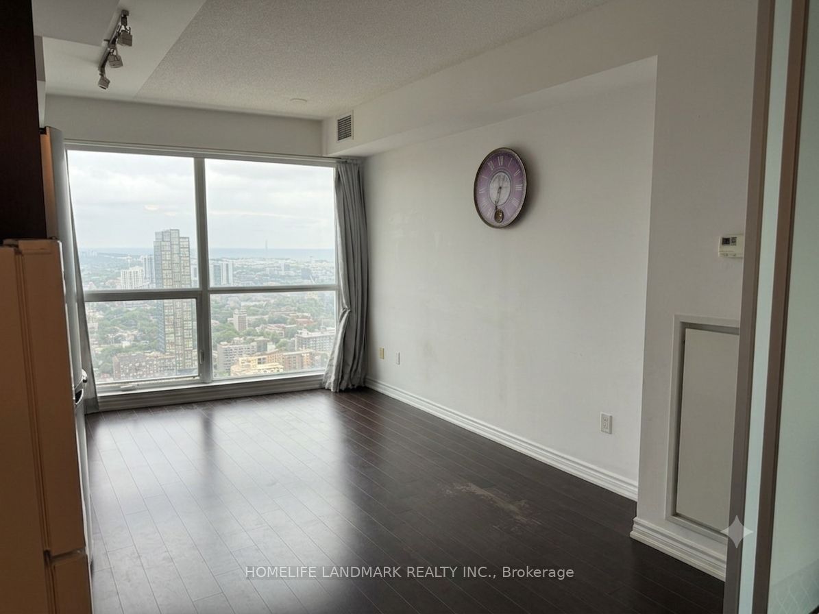 386 Yonge Street 4206 Property Photo 7