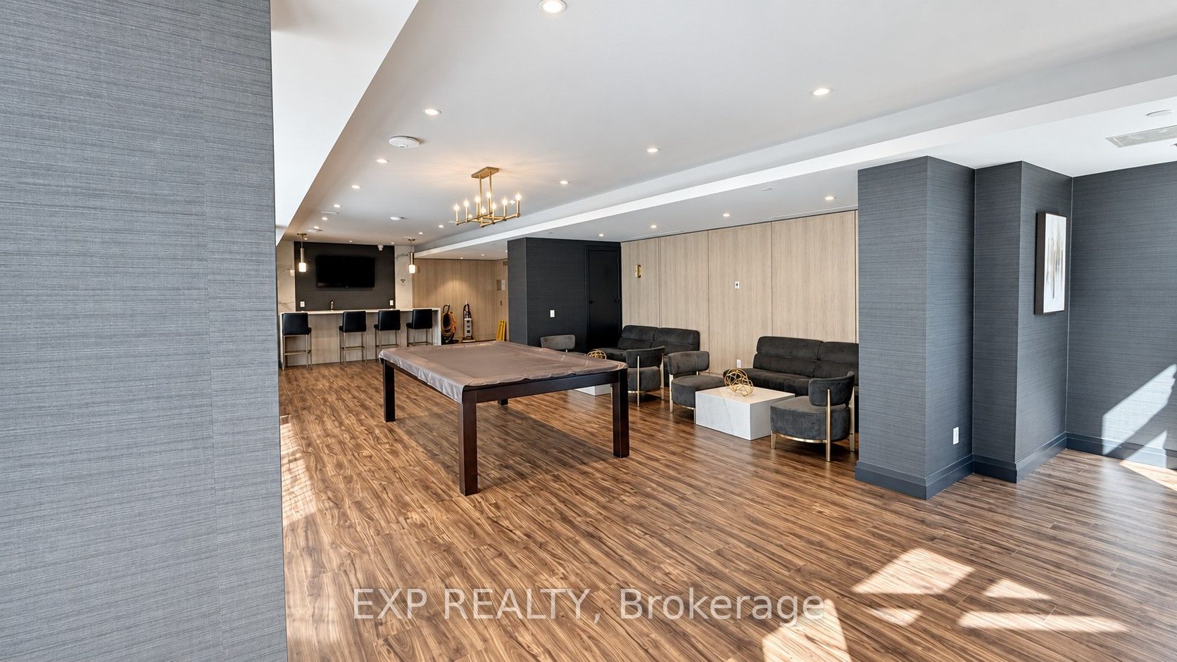 621 Sheppard Avenue E 512 Property Photo 18