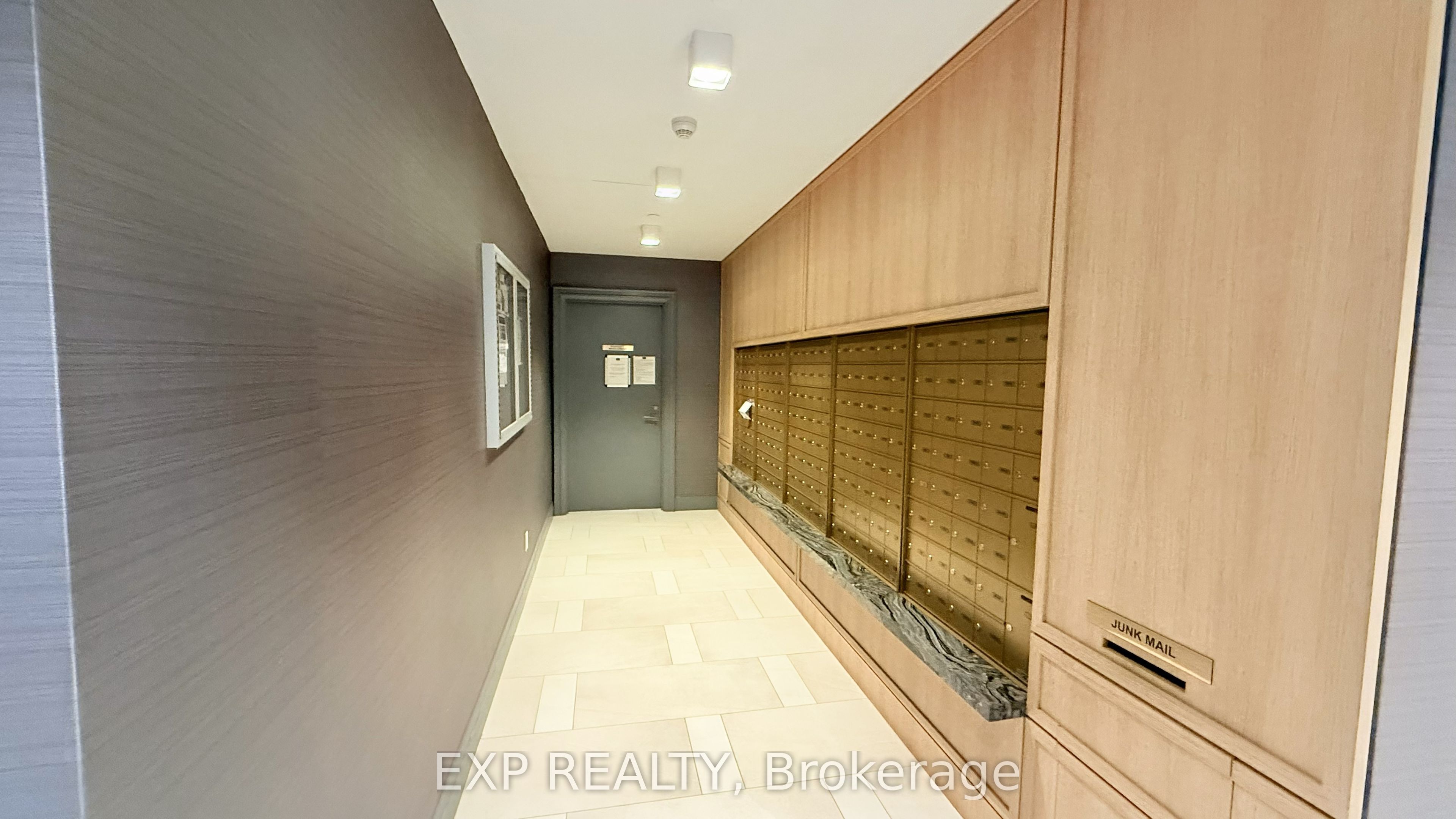 621 Sheppard Avenue E 512 Property Photo 19