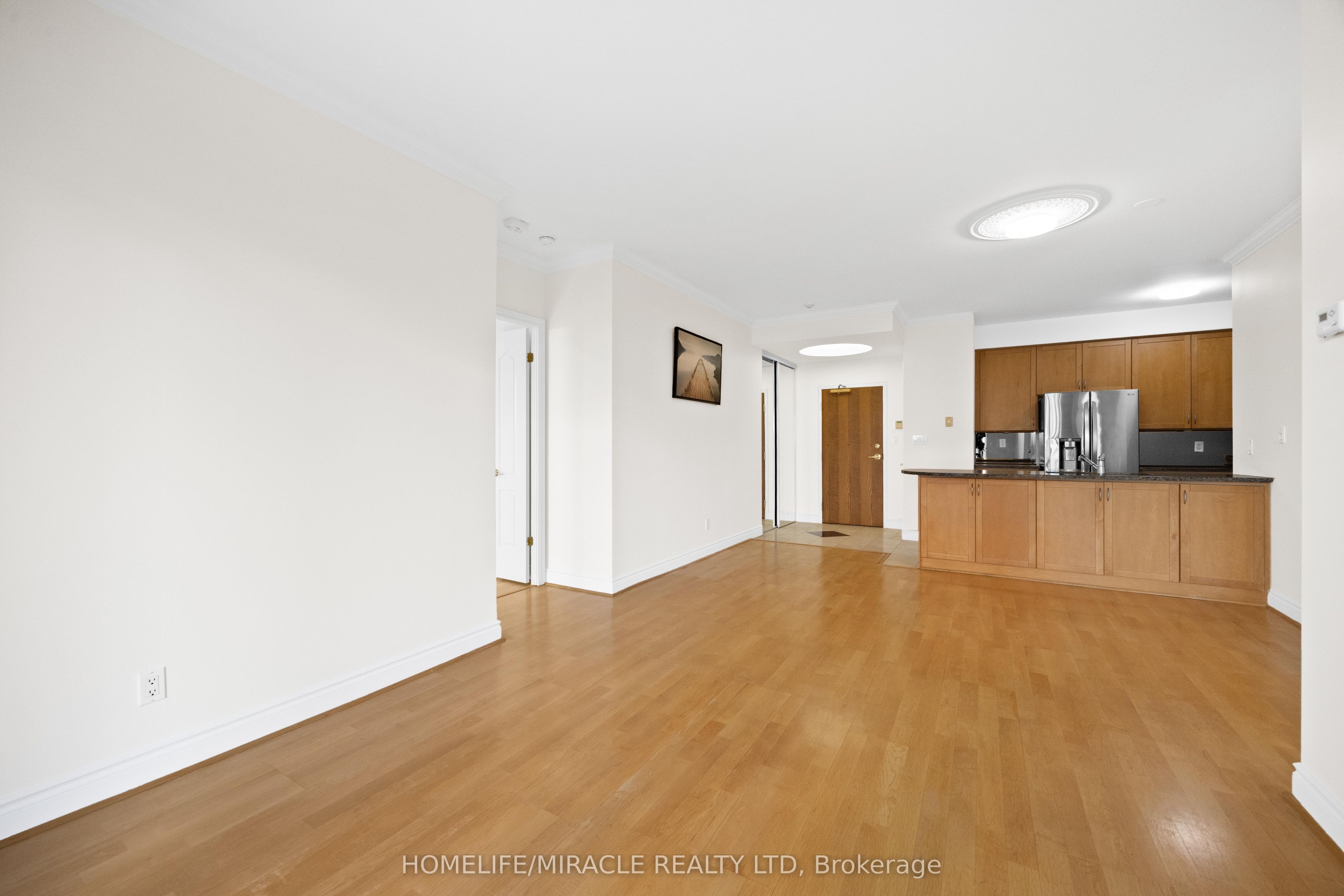 11 William Carson Crescent 308 Property Photo 14