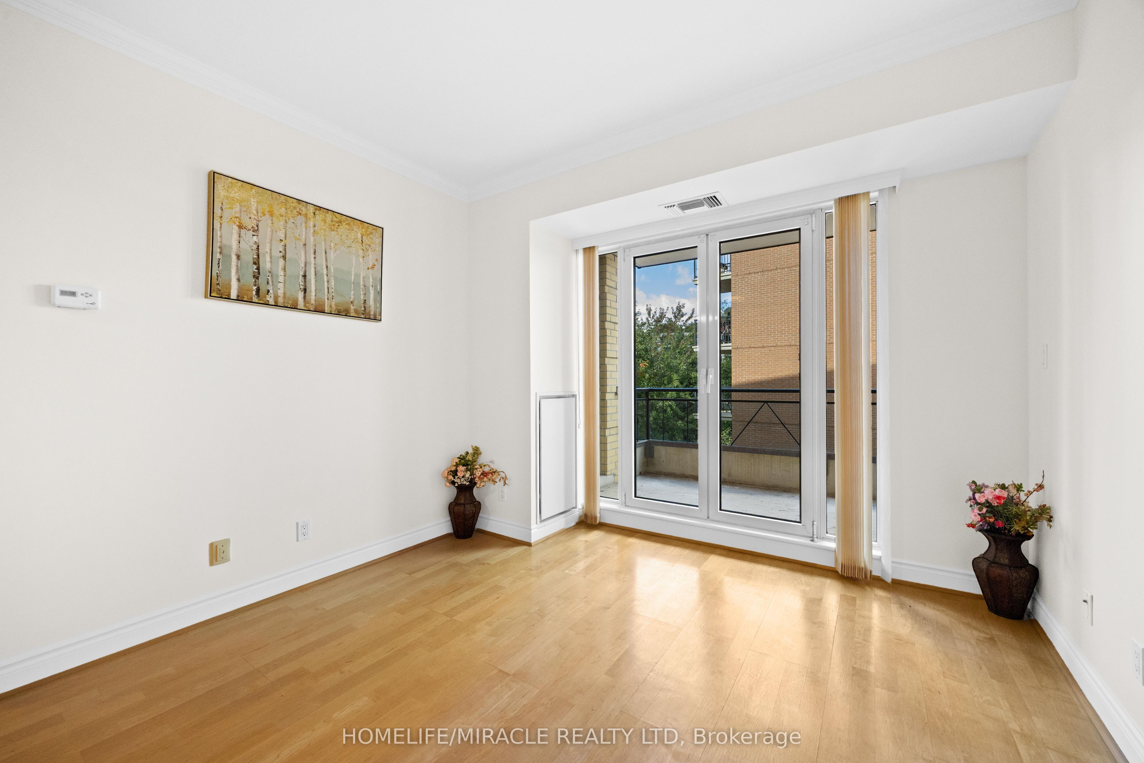 11 William Carson Crescent 308 Property Photo 17