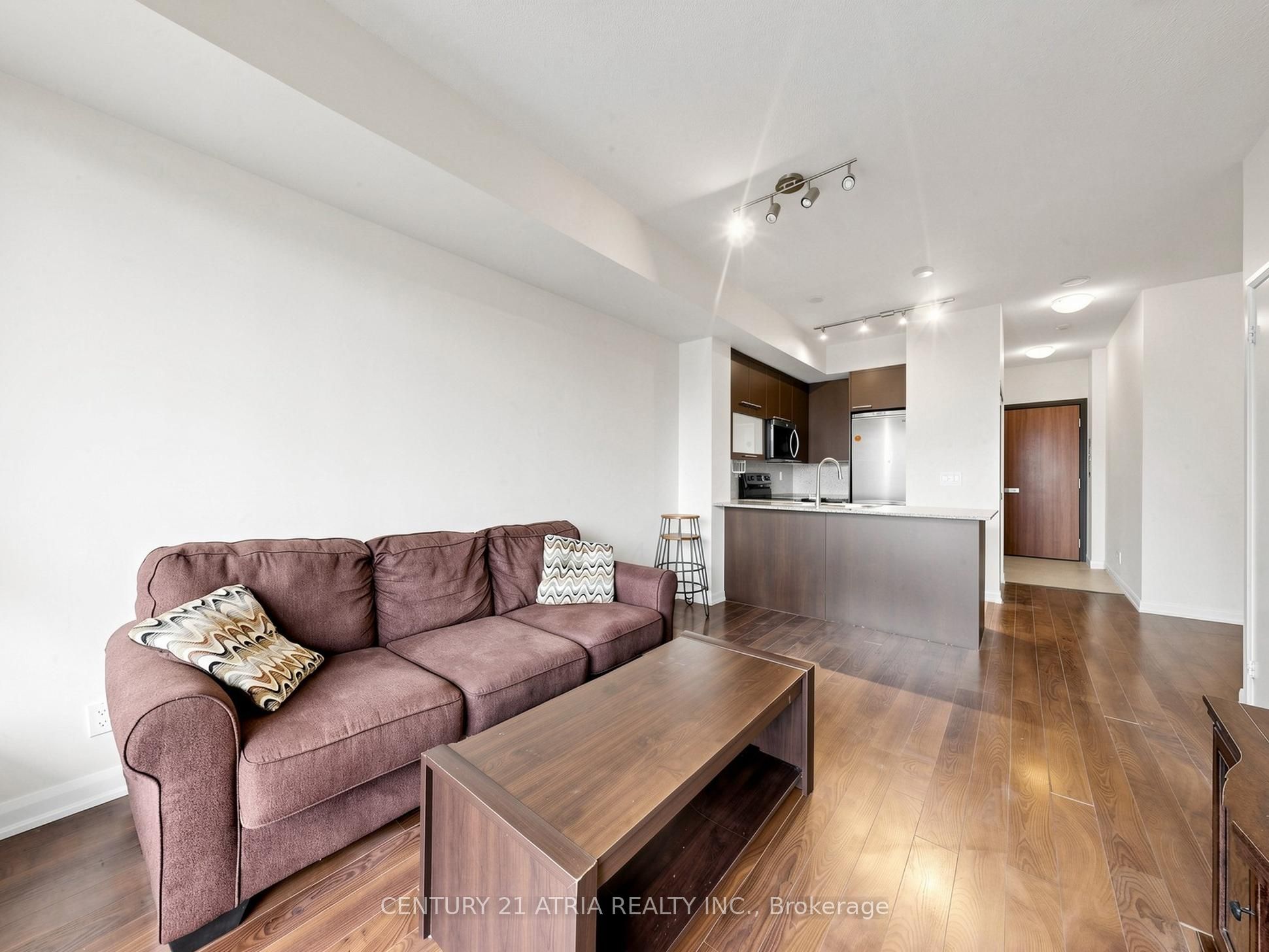 500 Sherbourne Street 1401 Property Photo 6