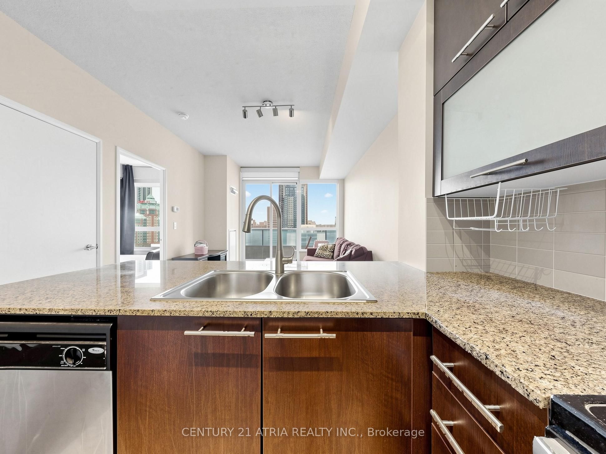 500 Sherbourne Street 1401 Property Photo 11