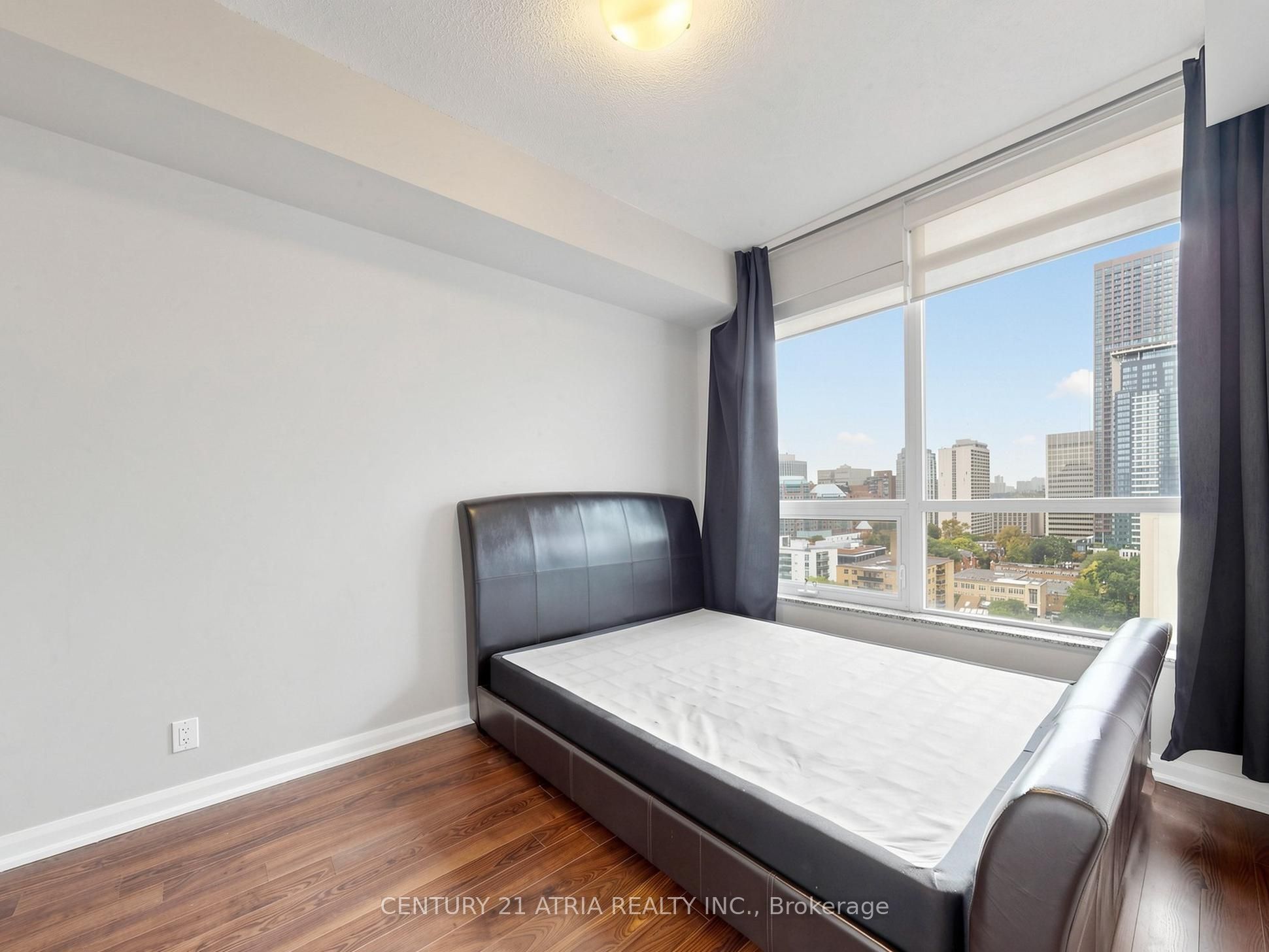 500 Sherbourne Street 1401 Property Photo 13
