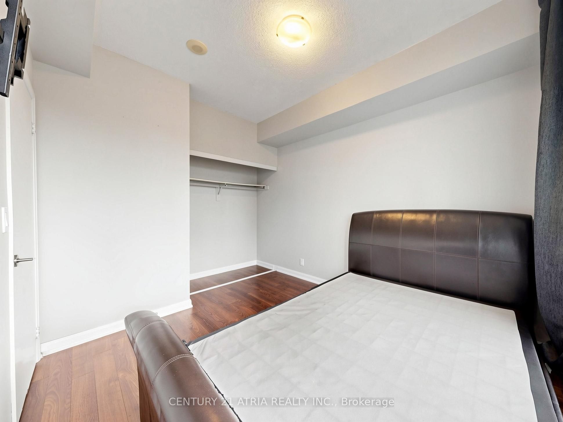 500 Sherbourne Street 1401 Property Photo 15
