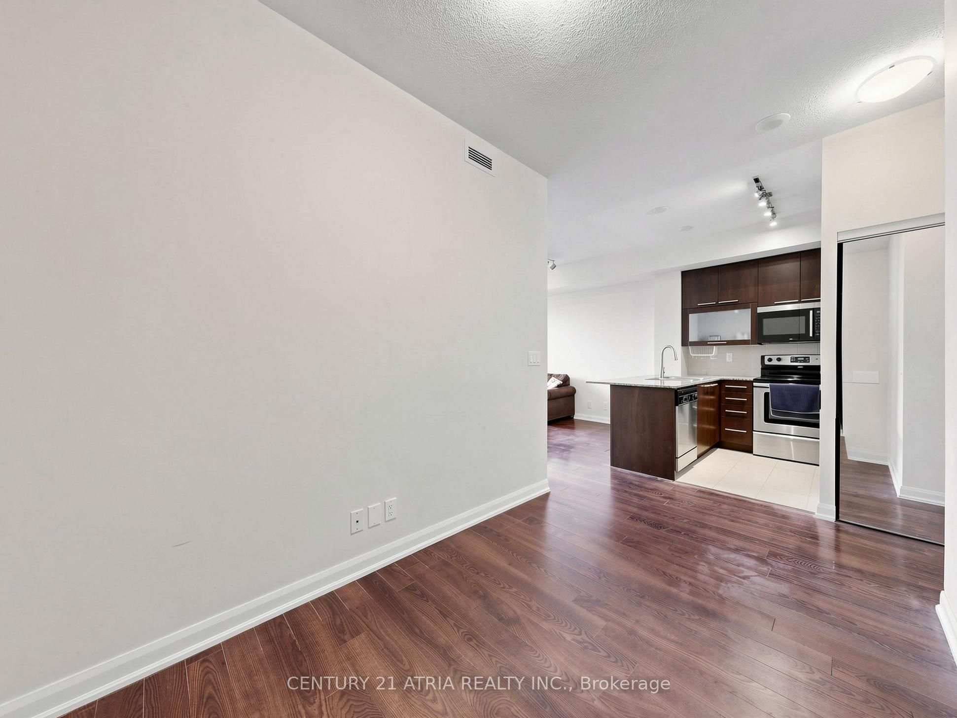 500 Sherbourne Street 1401 Property Photo 18