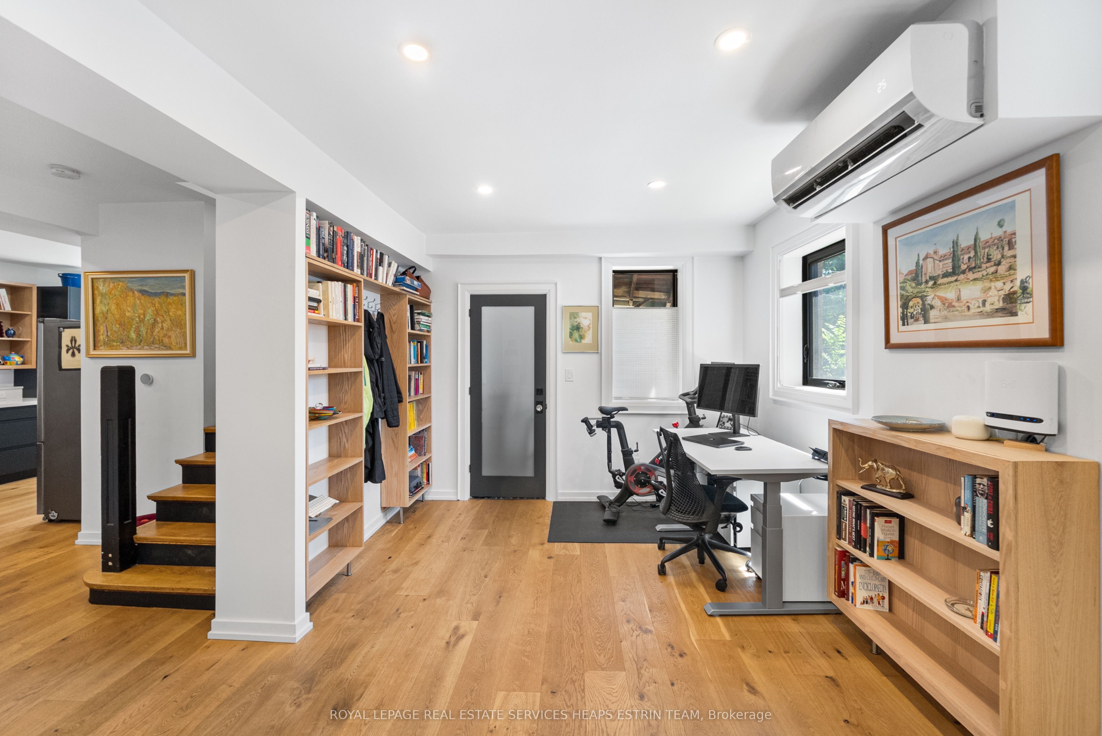115 Robinson Street Property Photo 13