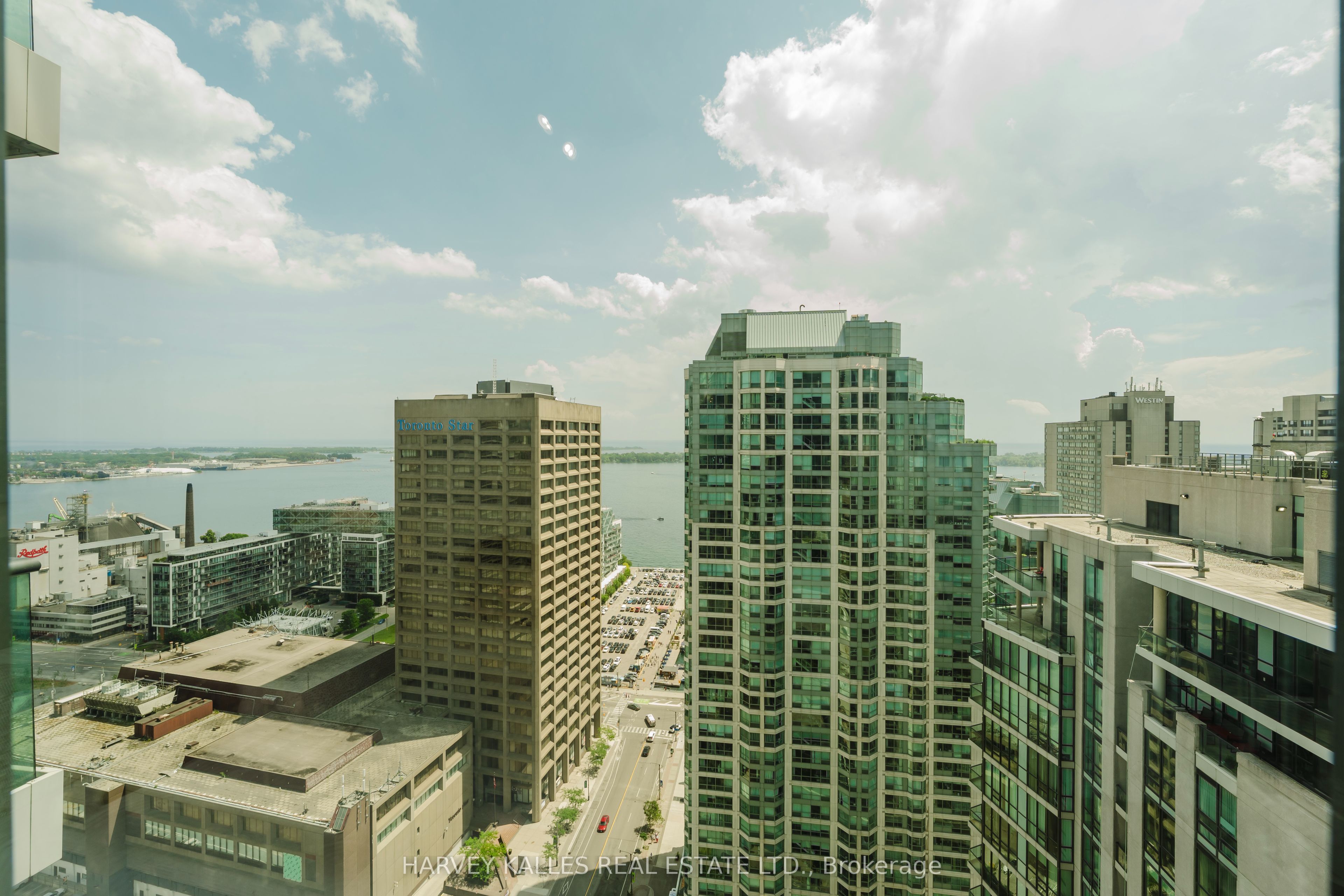 16 Yonge Street 3211 Property Photo 12
