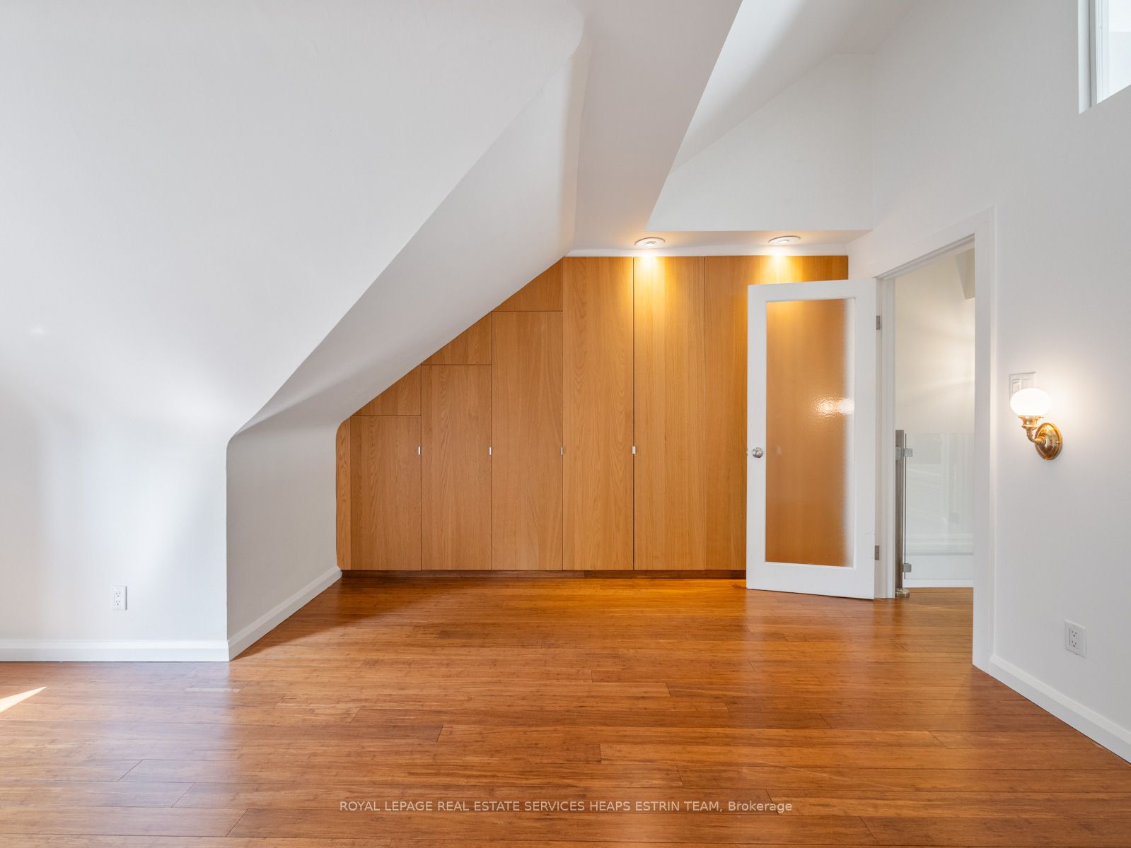 60 Boswell Avenue Property Photo 21