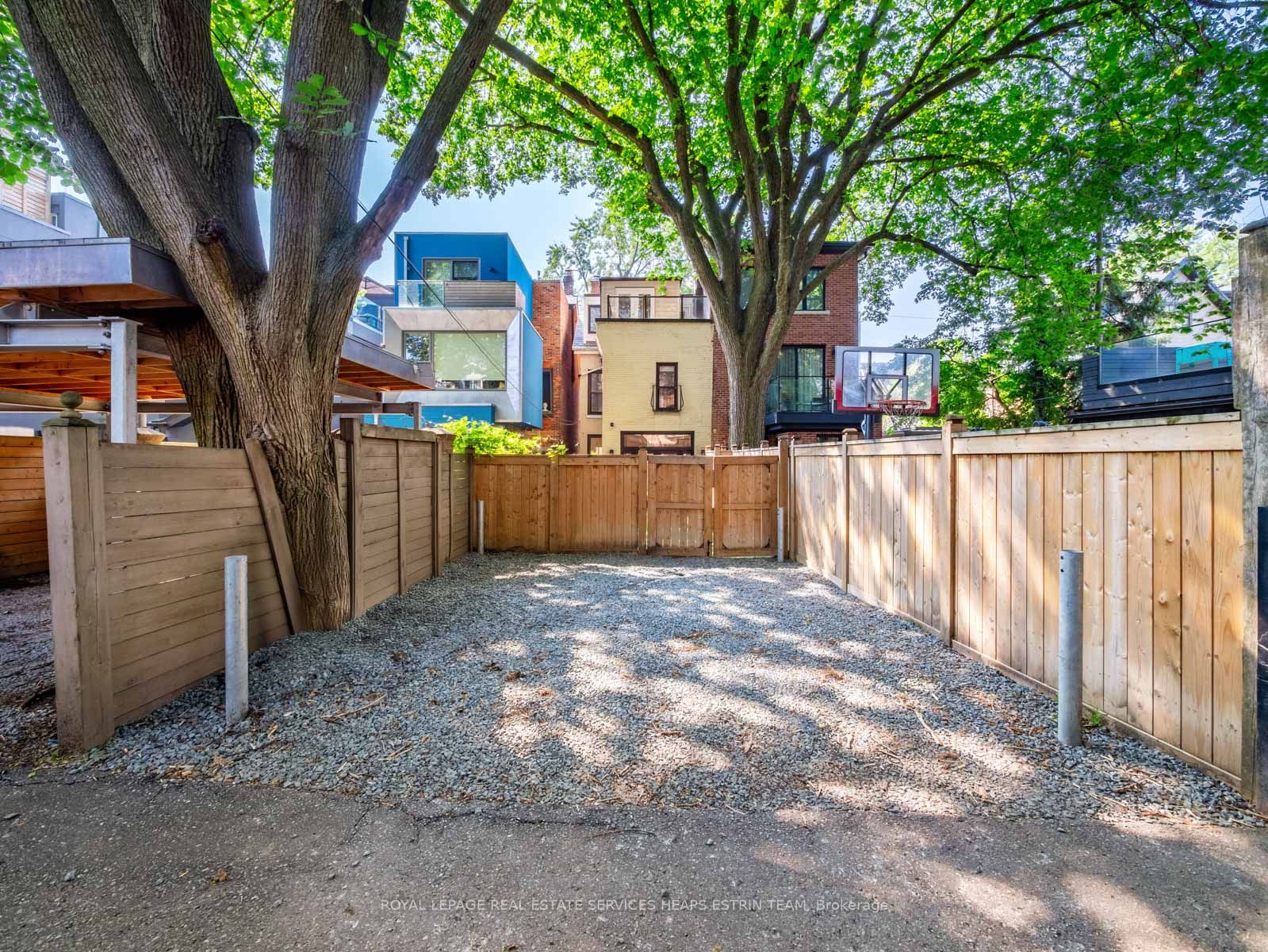 60 Boswell Avenue Property Photo 28