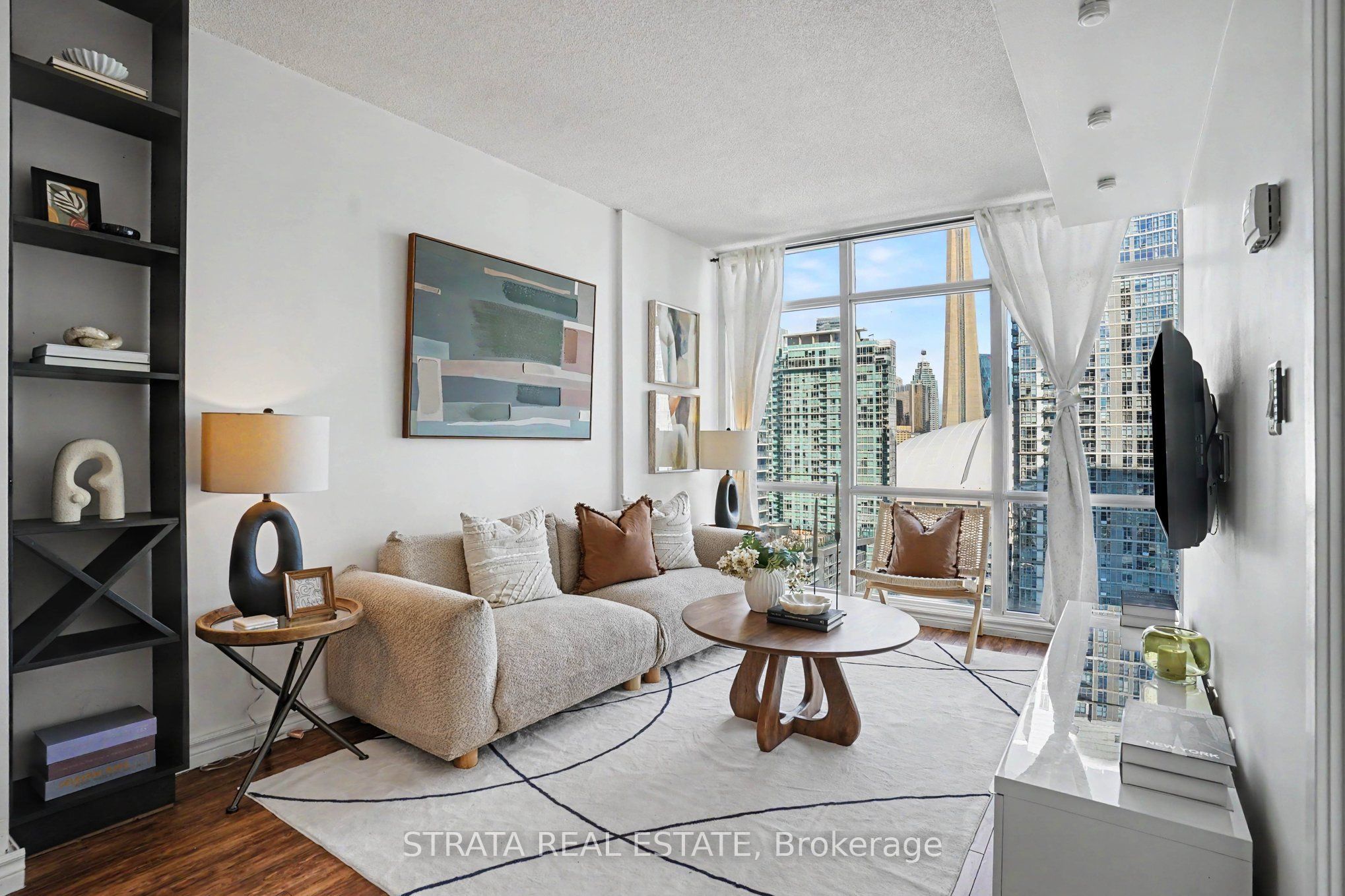 15 Fort York Boulevard 2708 Property Photo 1