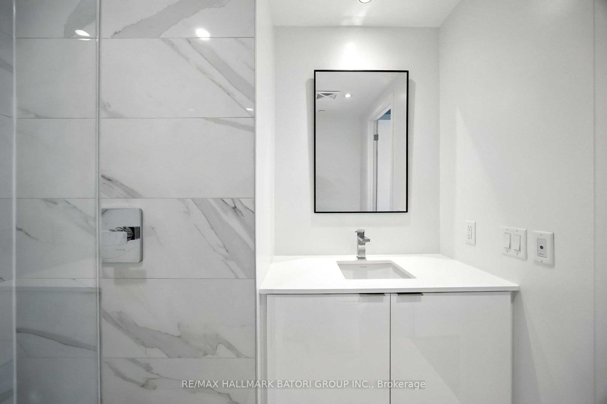 863 St. Clair Avenue W 801 Property Photo 27