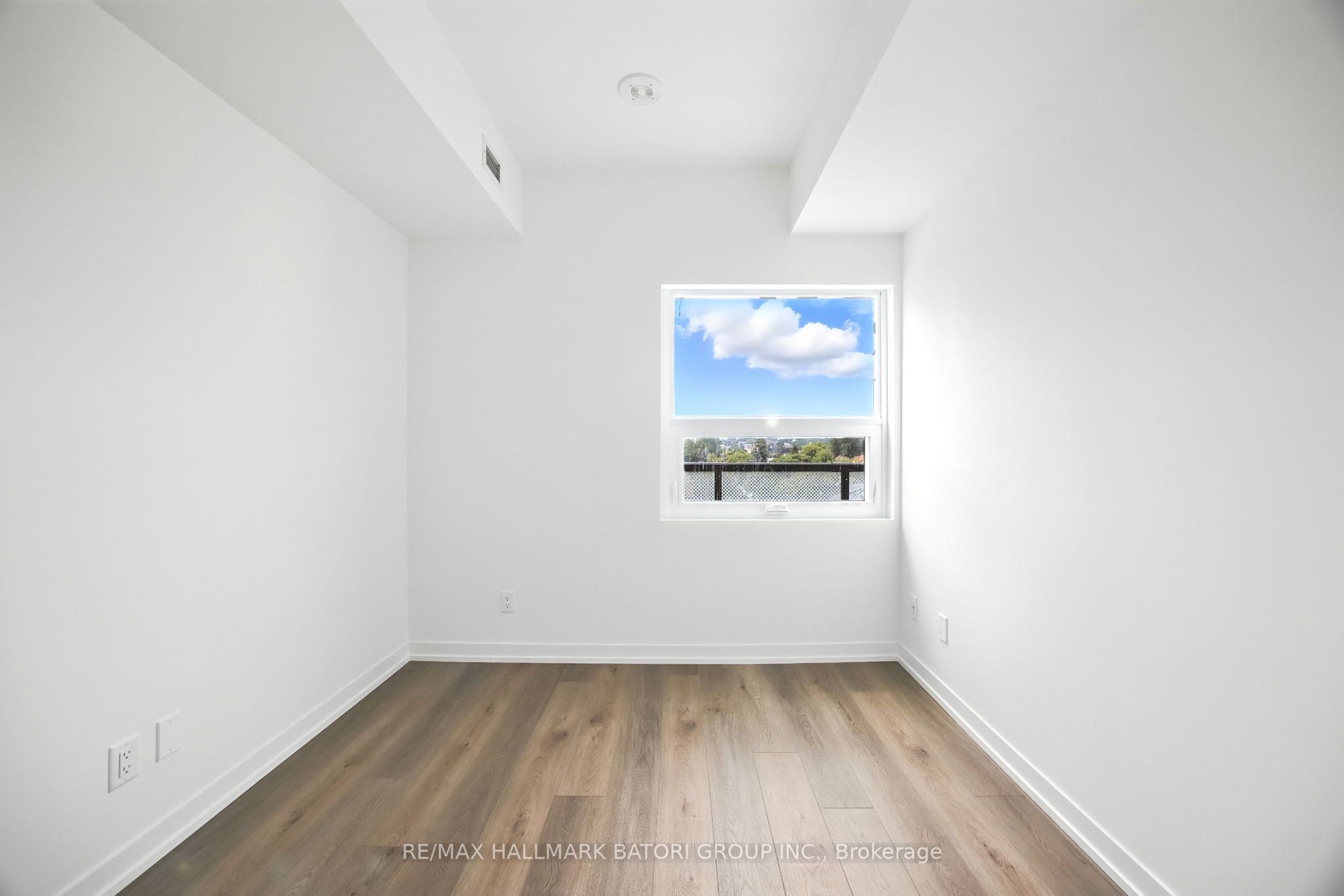 863 St. Clair Avenue W 801 Property Photo 32