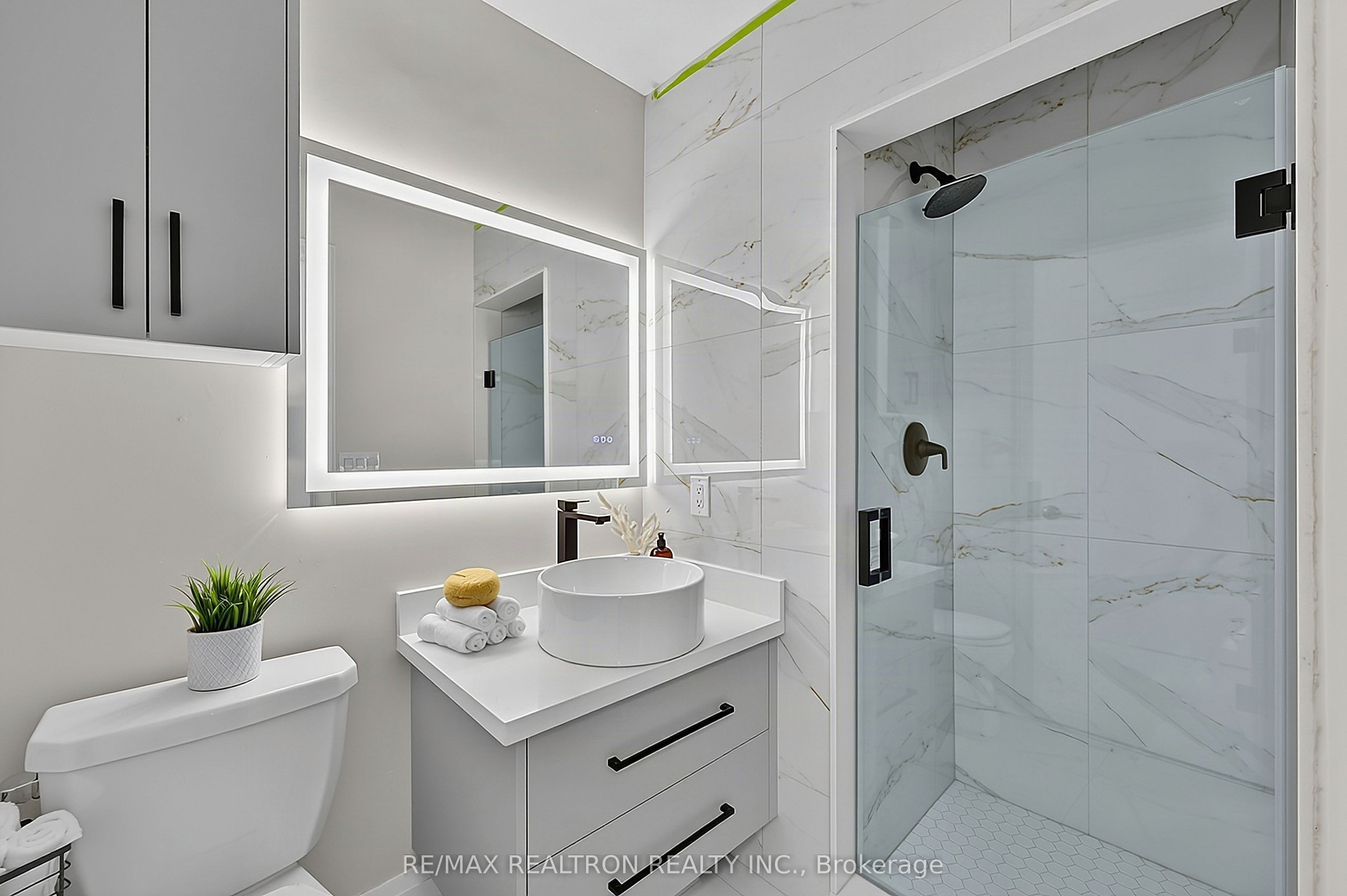 8 Park Road Ph3802 Property Photo 38
