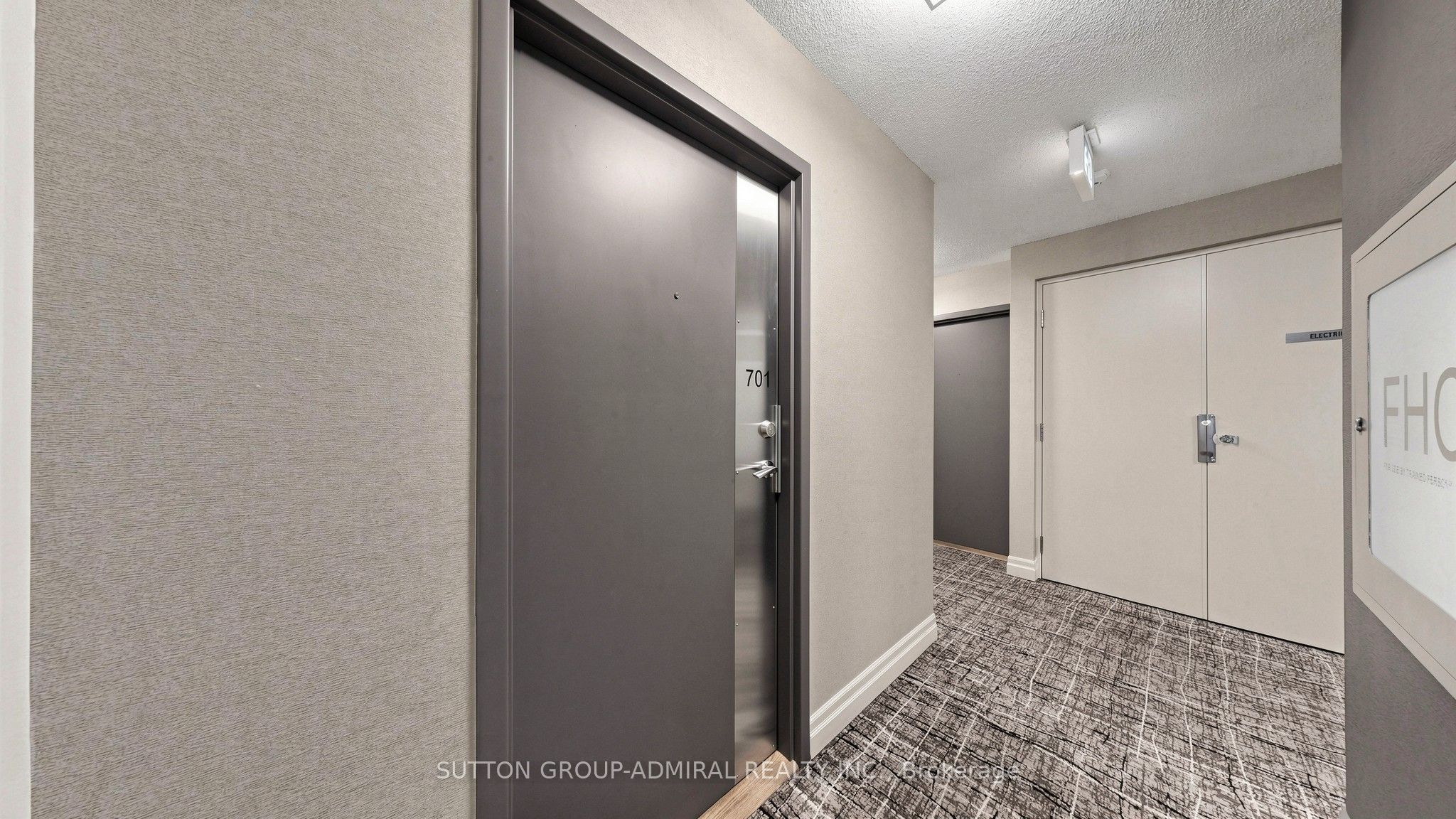 30 Hayden Street 701 Property Photo 10