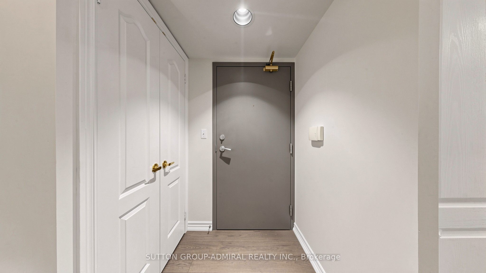 30 Hayden Street 701 Property Photo 11