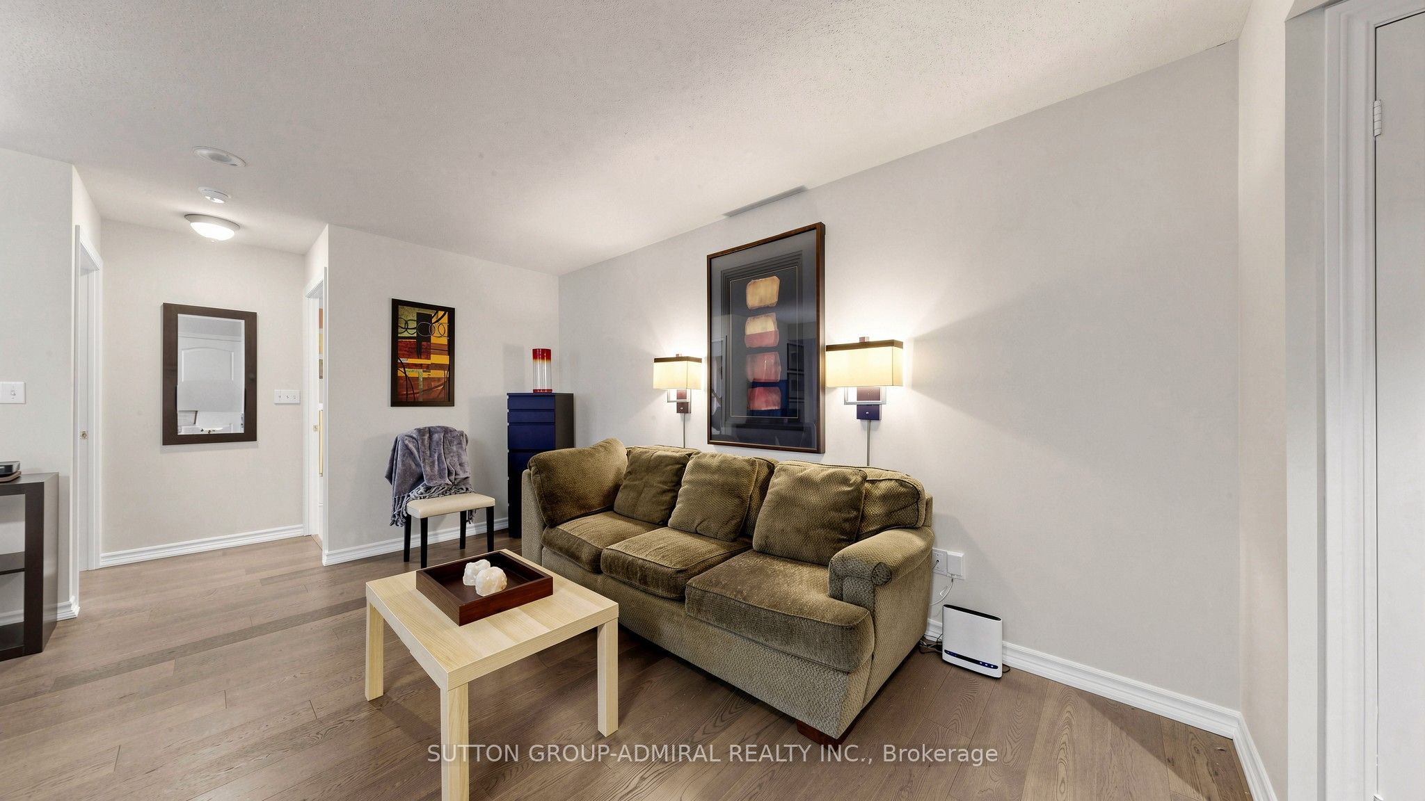 30 Hayden Street 701 Property Photo 26