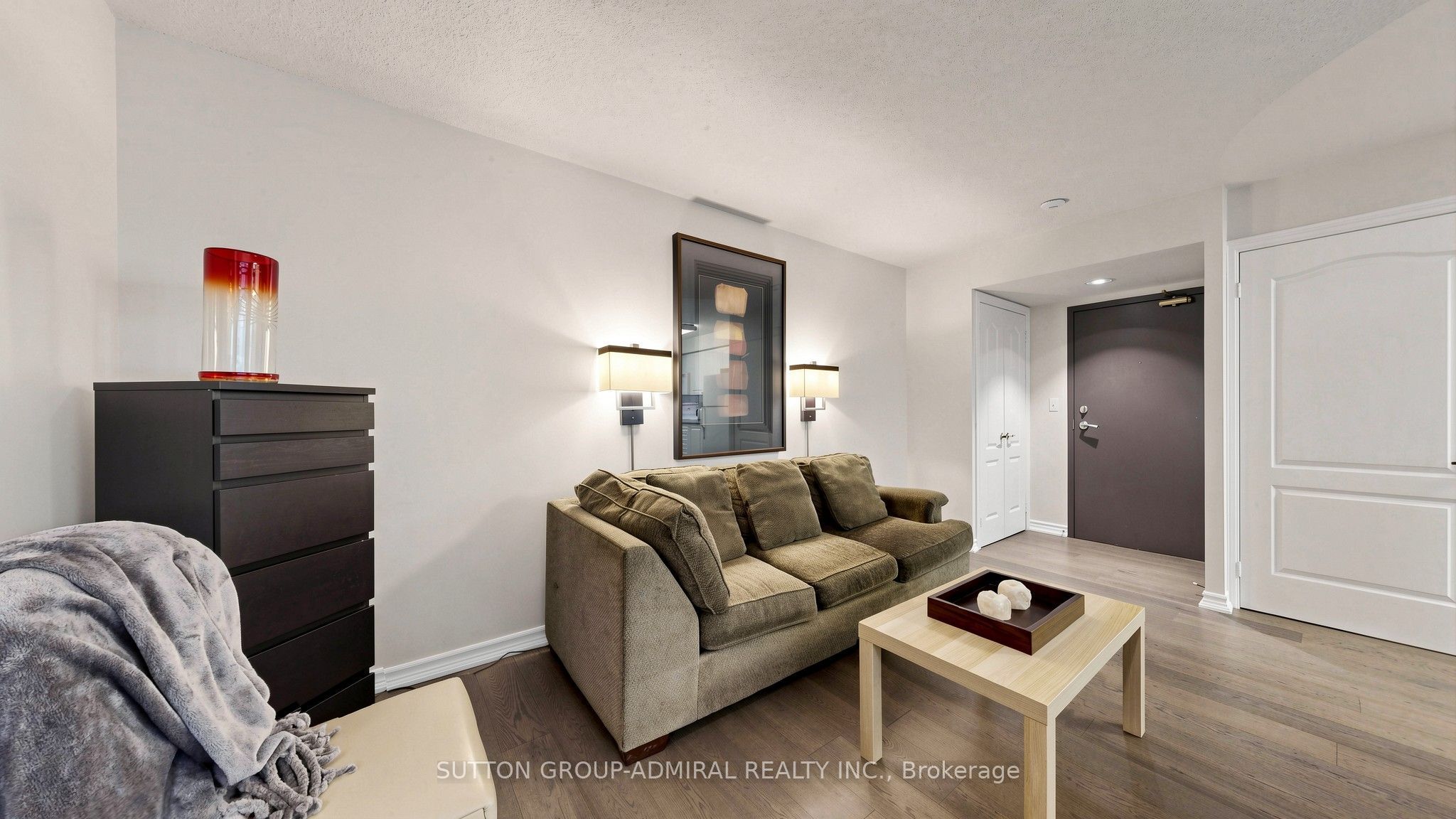 30 Hayden Street 701 Property Photo 28