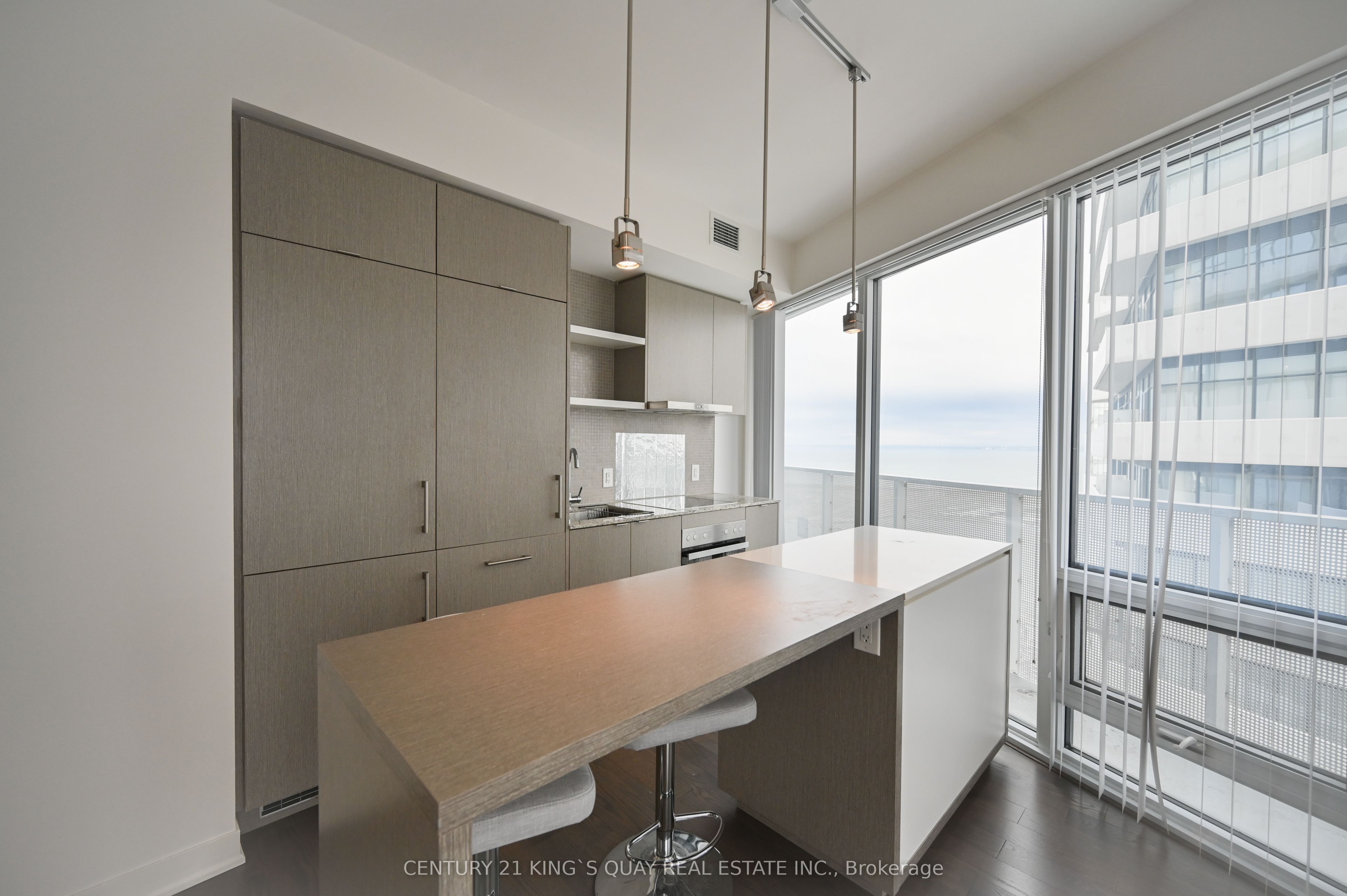 88 Harbour Street 6802 Property Photo 4