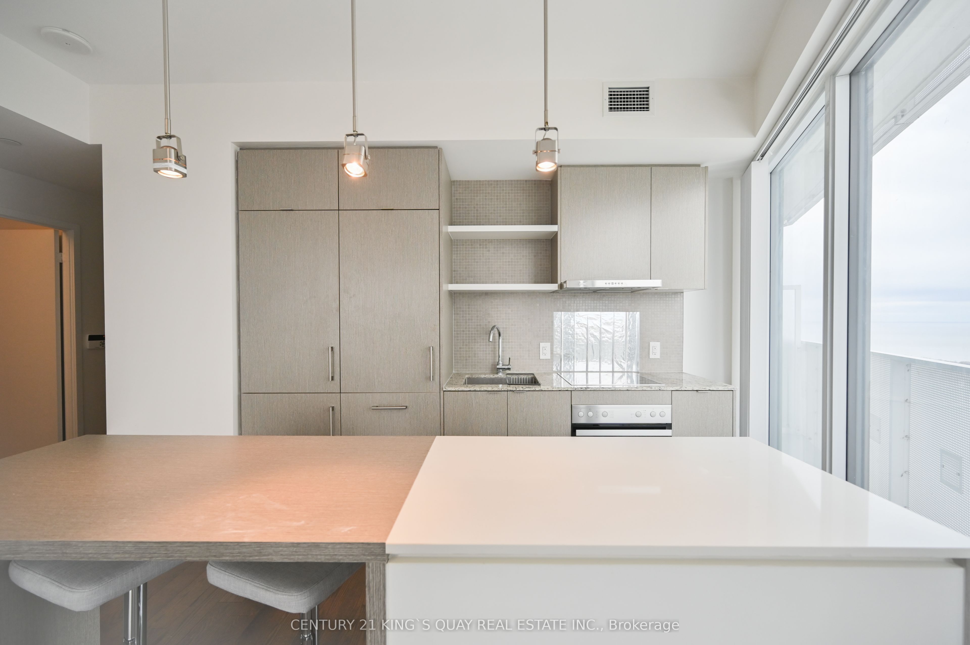 88 Harbour Street 6802 Property Photo 5