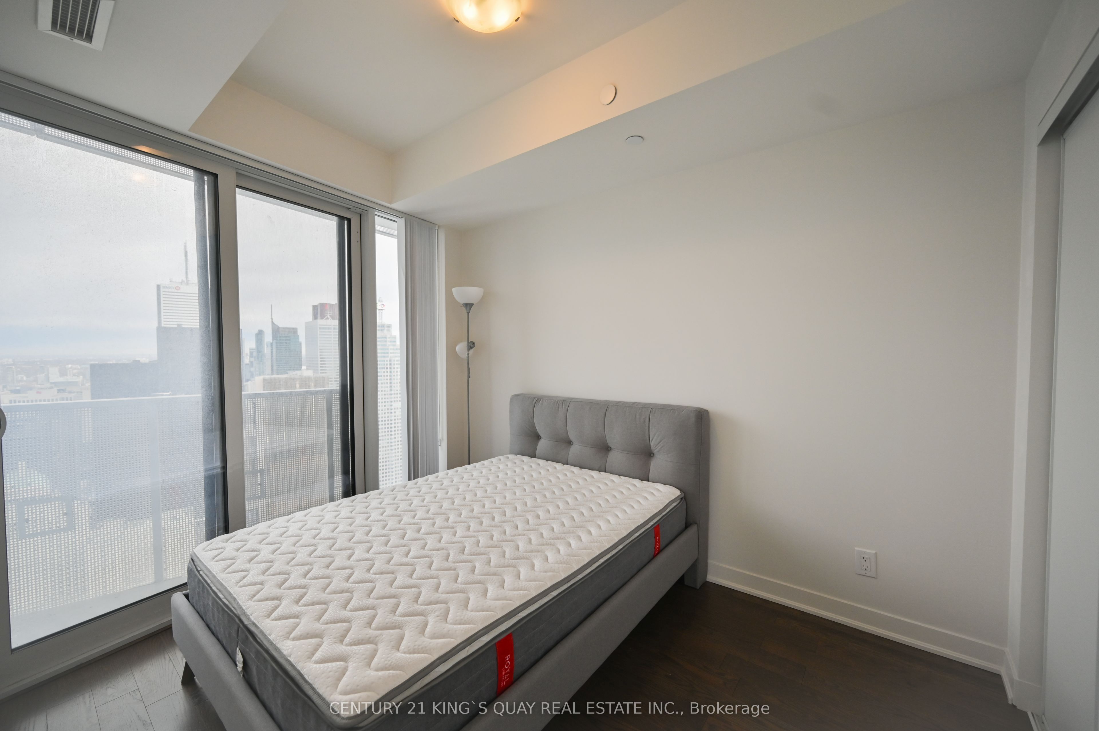 88 Harbour Street 6802 Property Photo 10