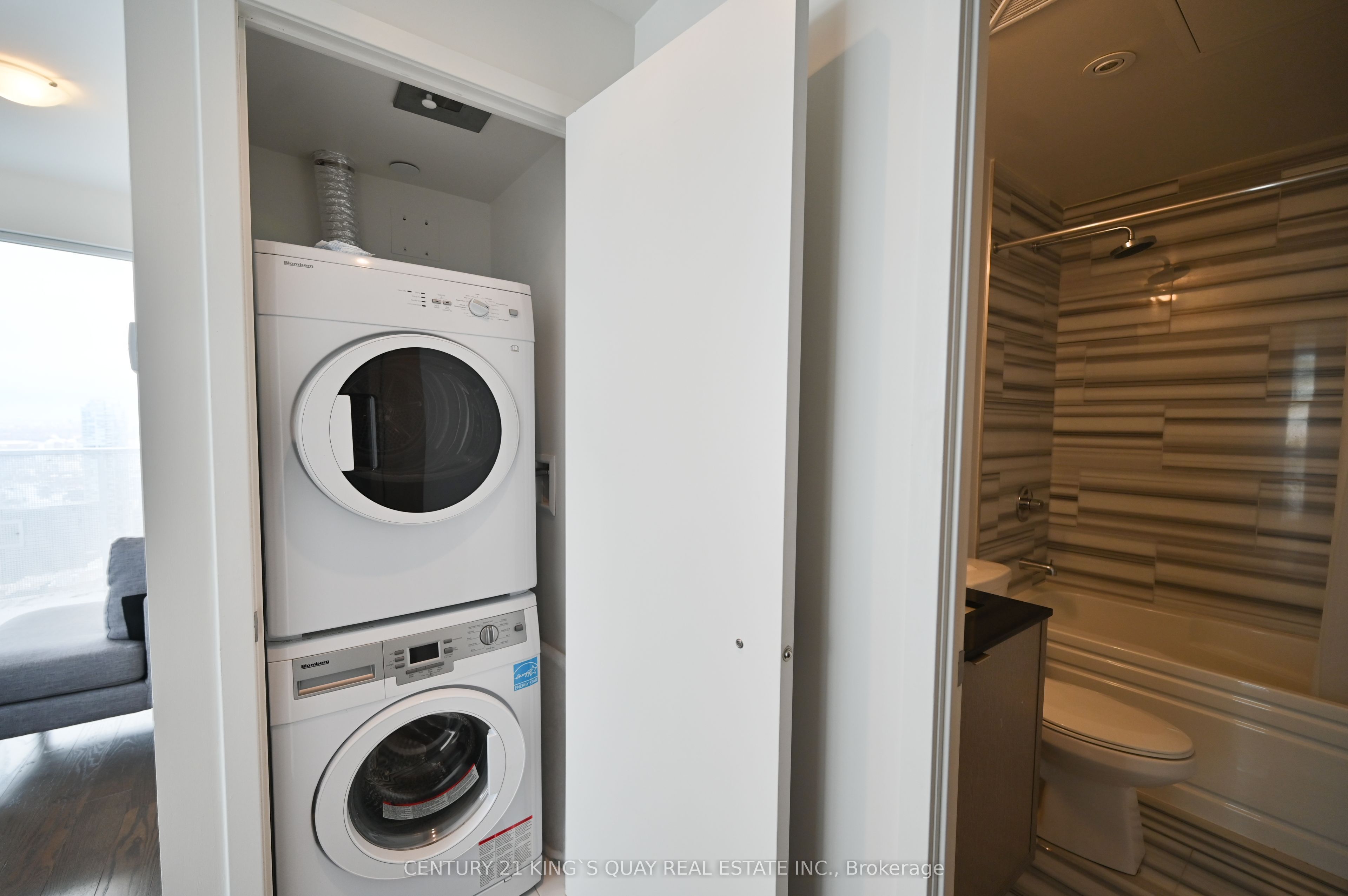 88 Harbour Street 6802 Property Photo 15
