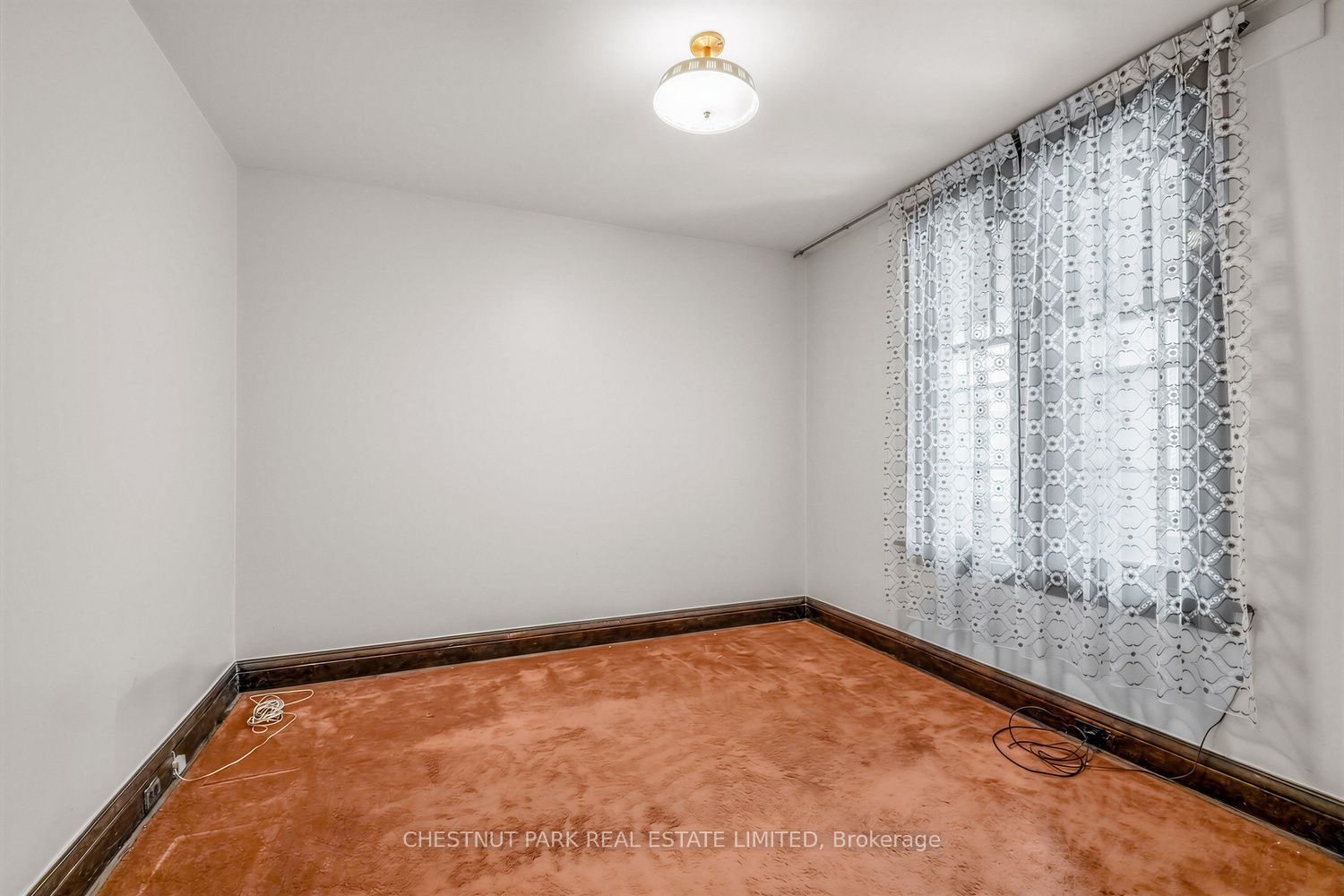 291 St Helen's Avenue Property Photo 5
