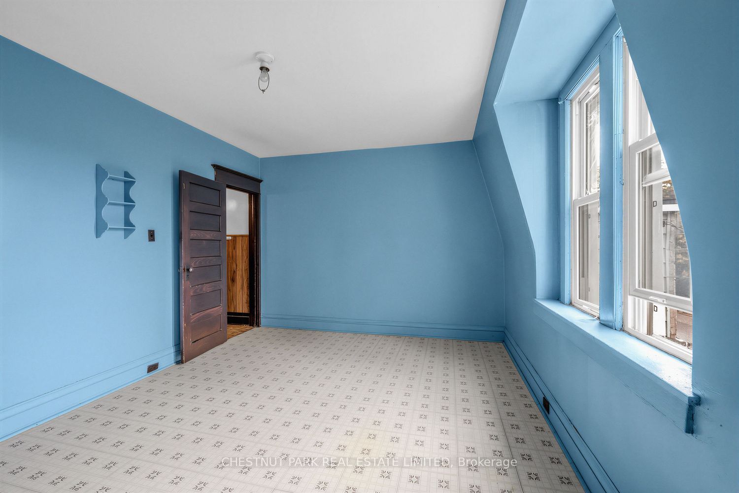 291 St Helen's Avenue Property Photo 11