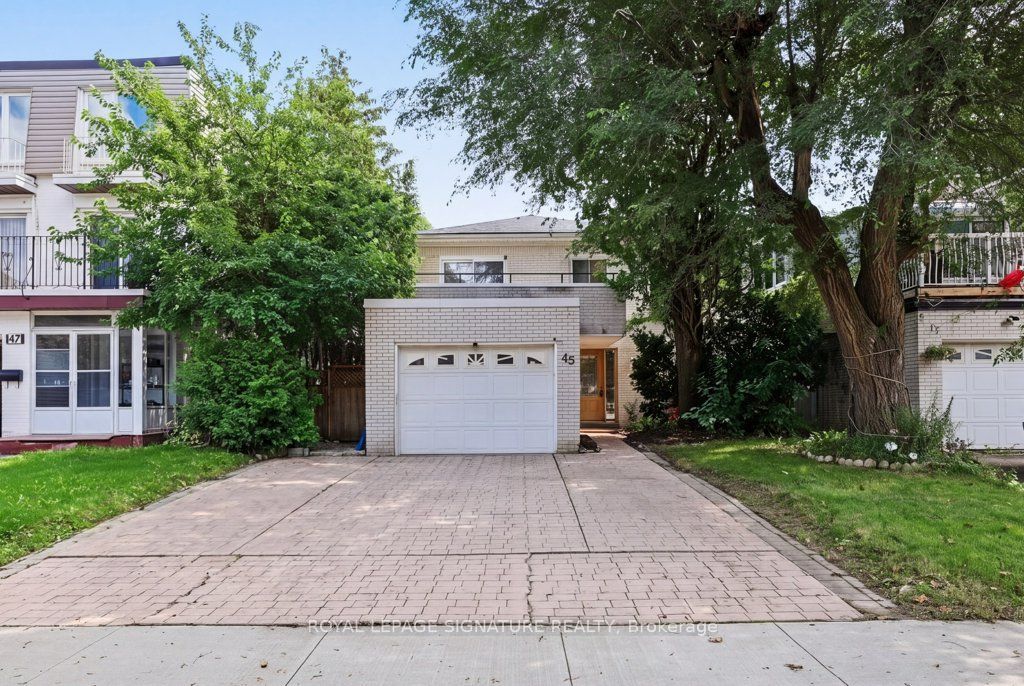 45 Chipwood Crescent Property Photo 2