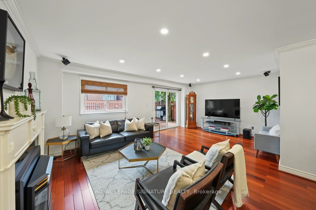 45 Chipwood Crescent Property Photo 14