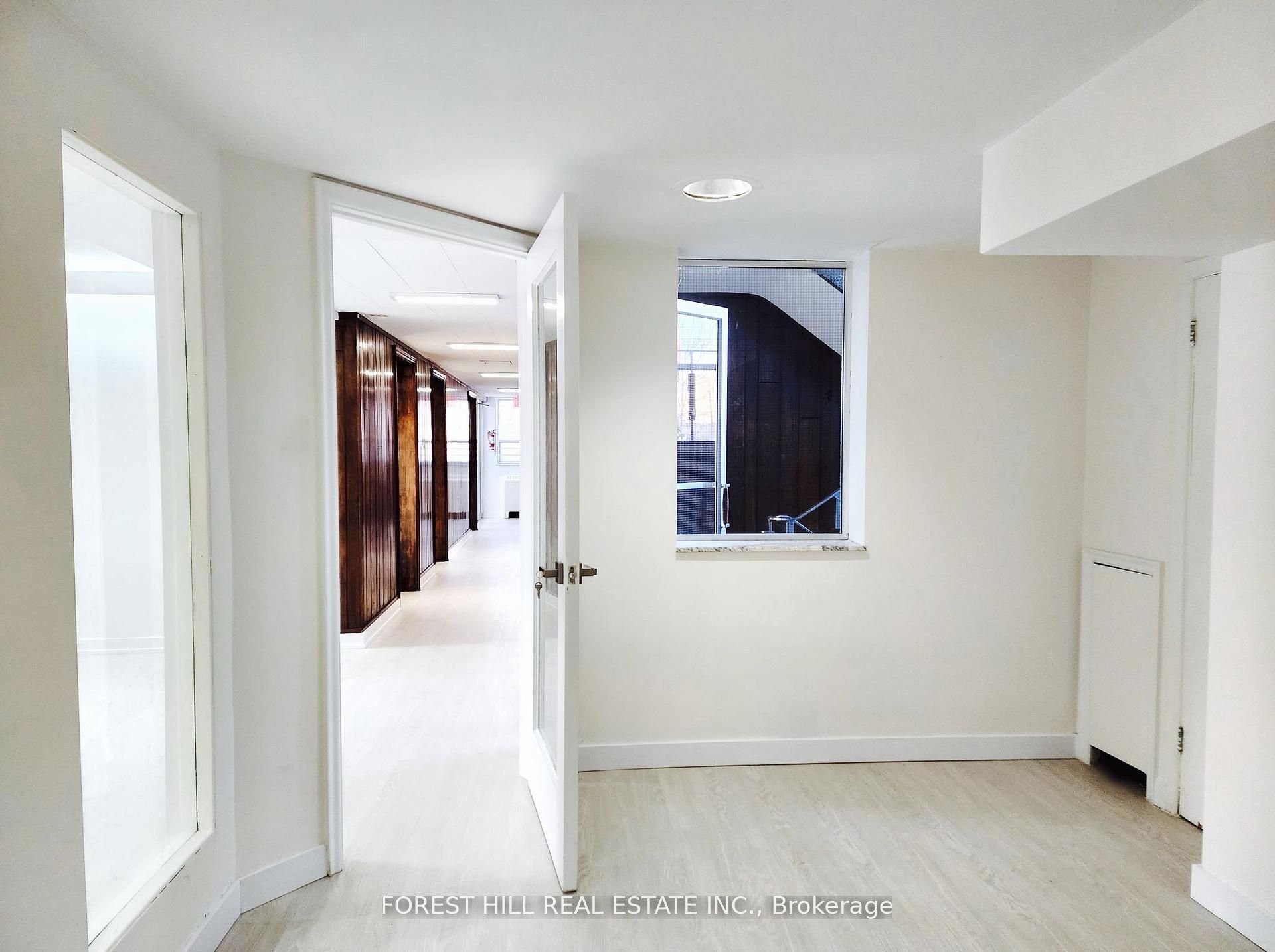 226 Bathurst Street 200 Property Photo 11