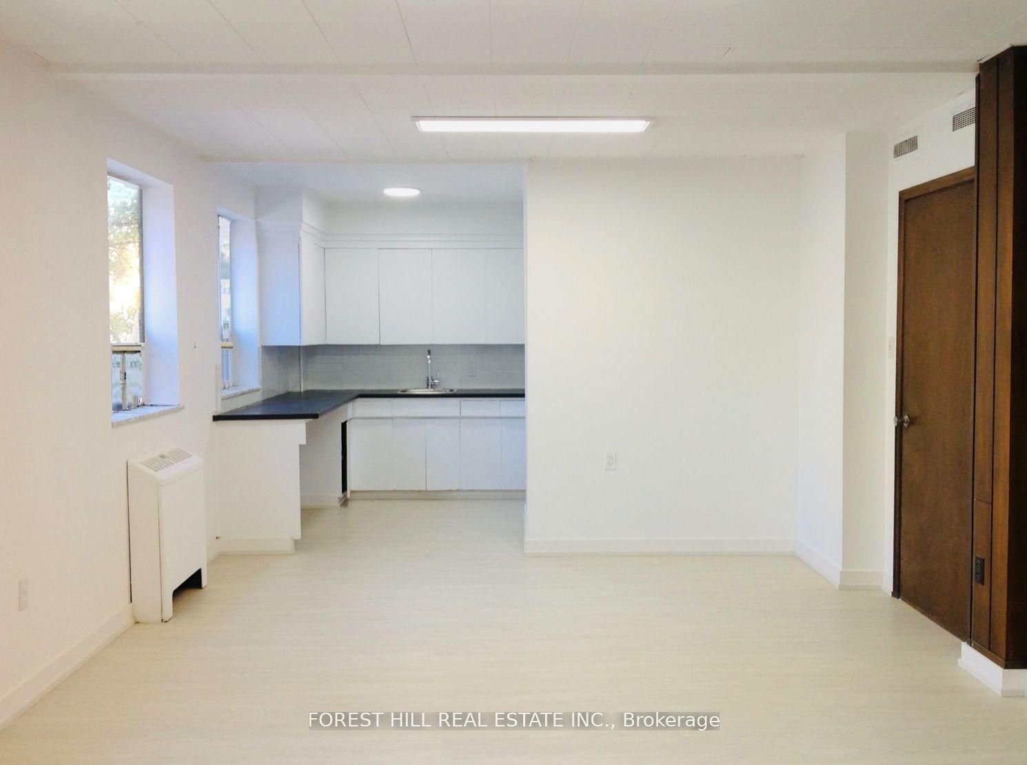 226 Bathurst Street 200 Property Photo 17