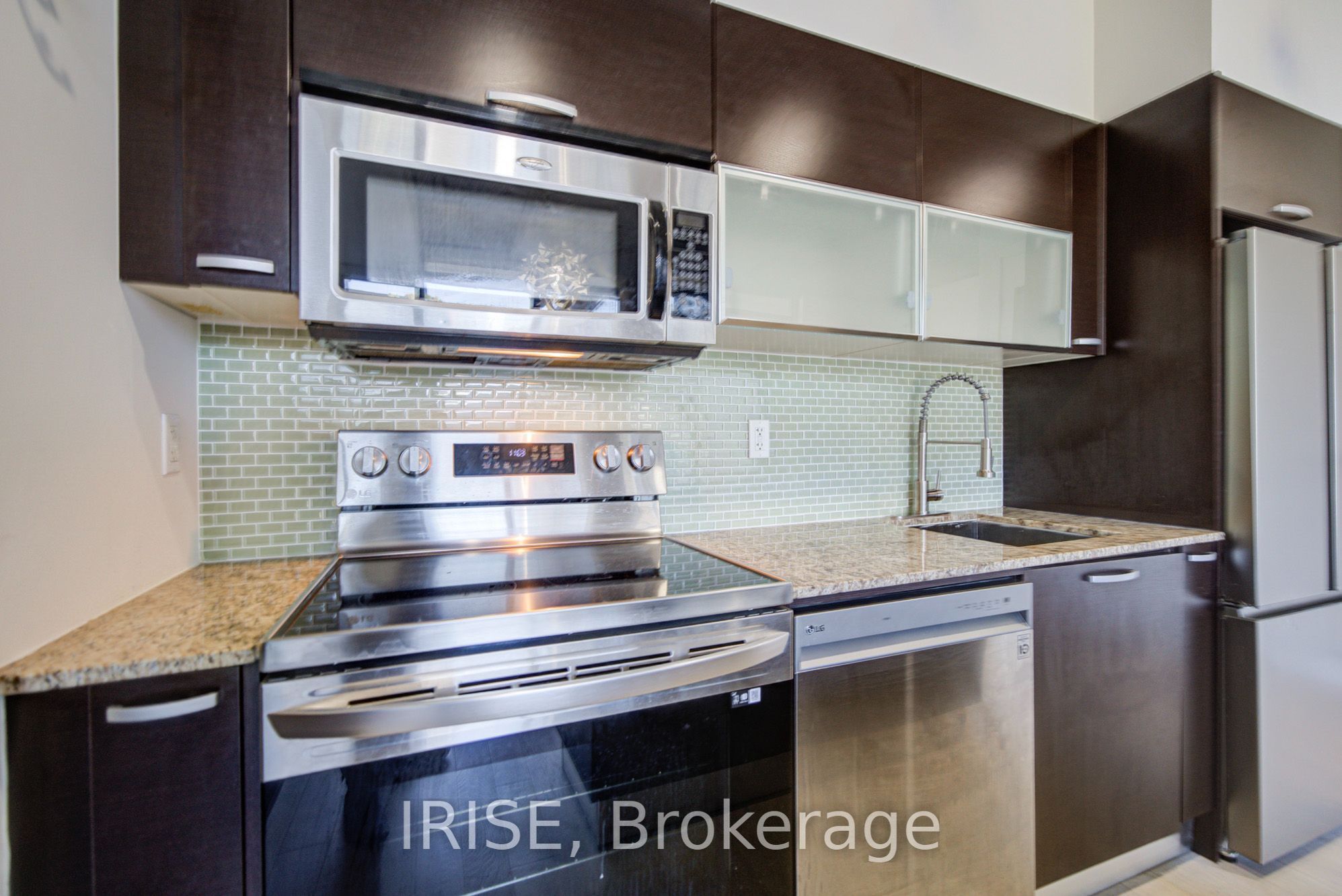 10 Morrison Street 801 Property Photo 6