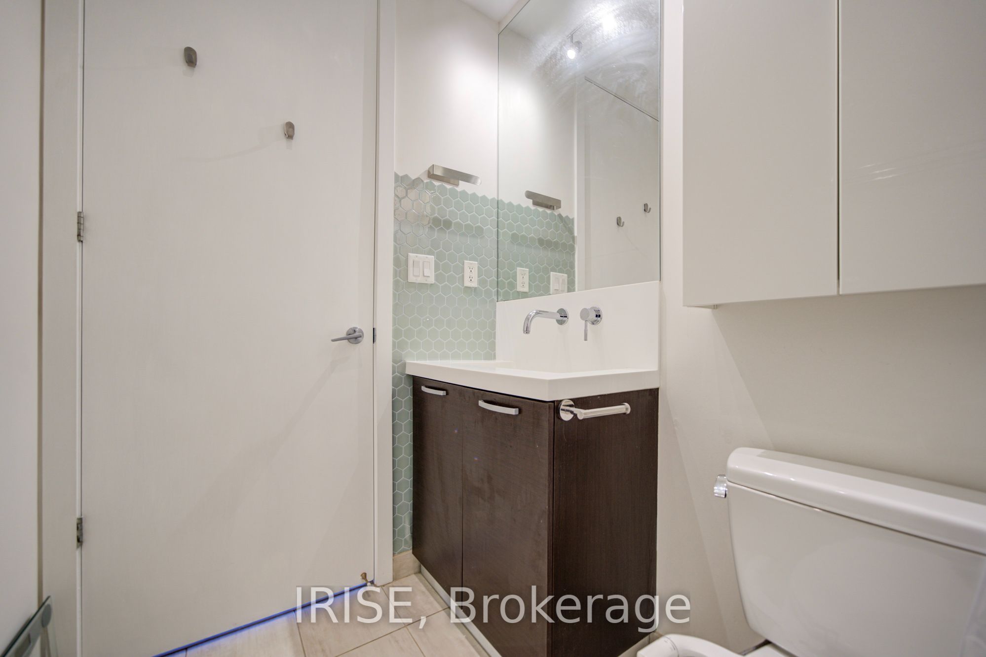 10 Morrison Street 801 Property Photo 14
