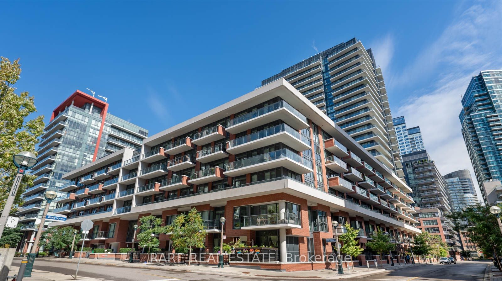 38 Iannuzzi Street 528 Property Photo 1