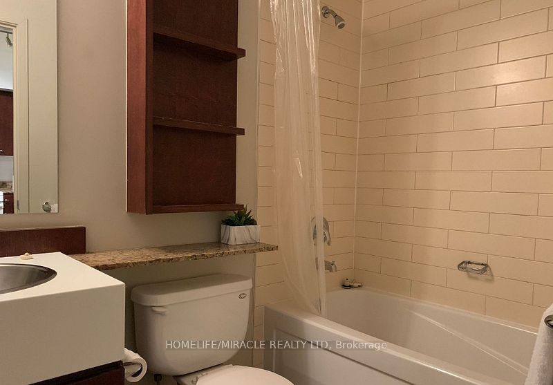 35 Mariner Terrace 1105 Property Photo 8