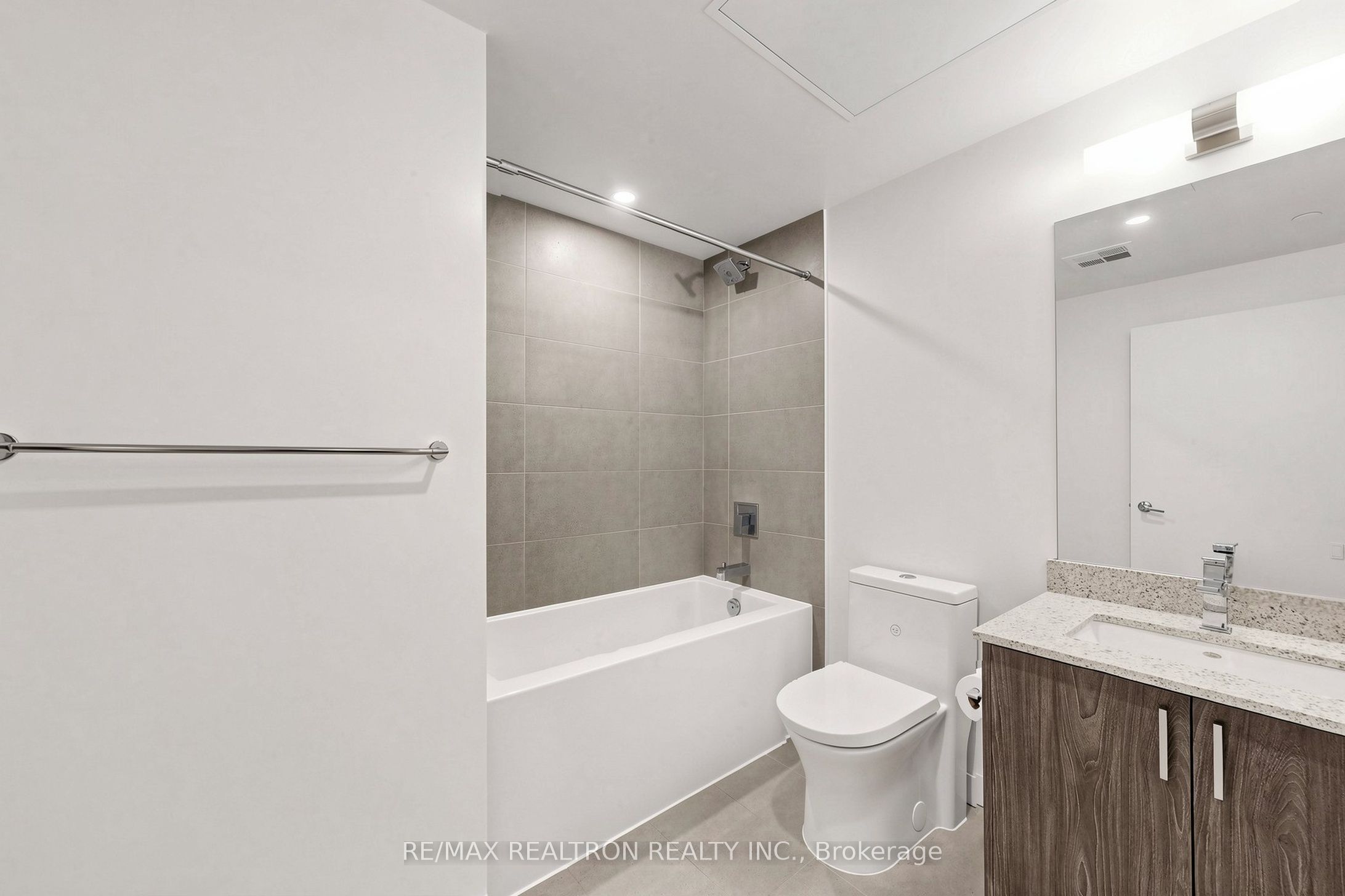 1 Cardiff Road 308 Property Photo 32
