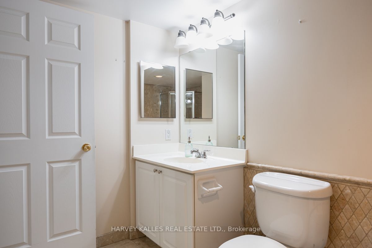 8 Covington Road 308 Property Photo 16