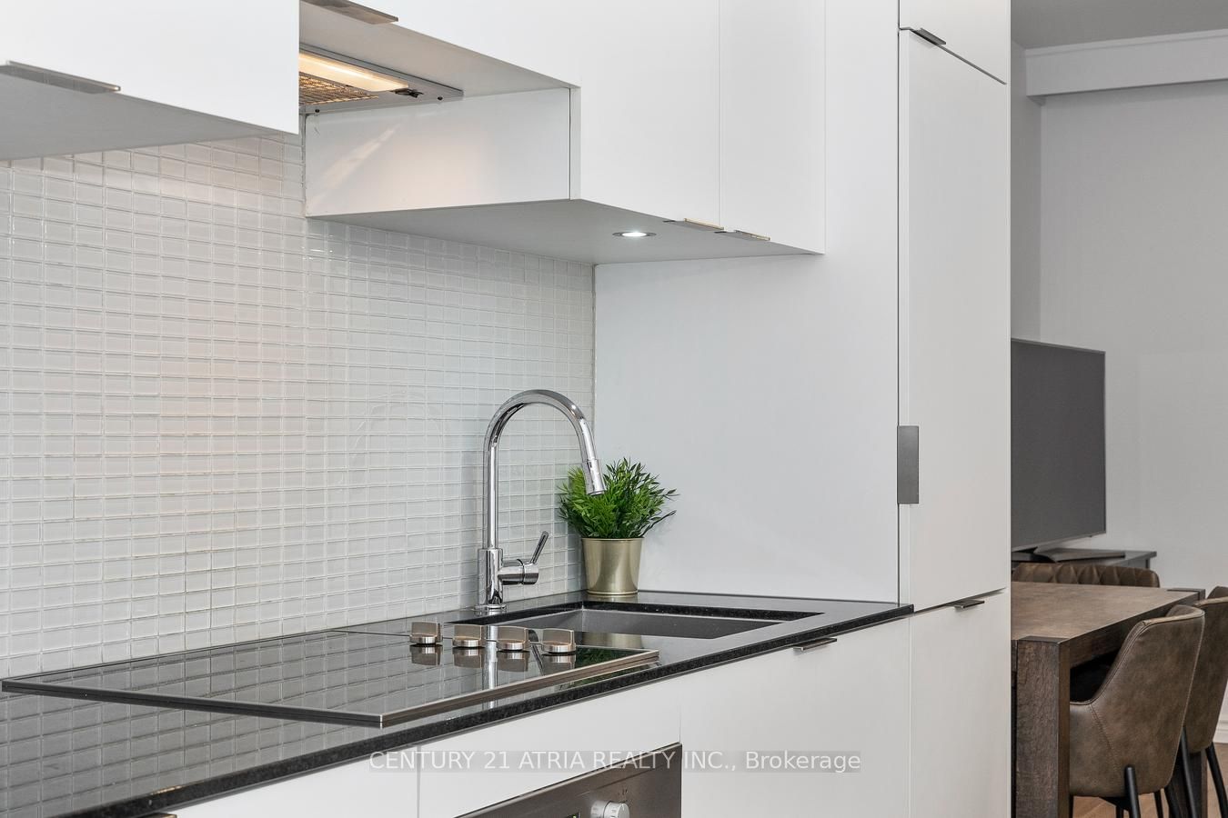 5 St Joseph Street 207 Property Photo 10
