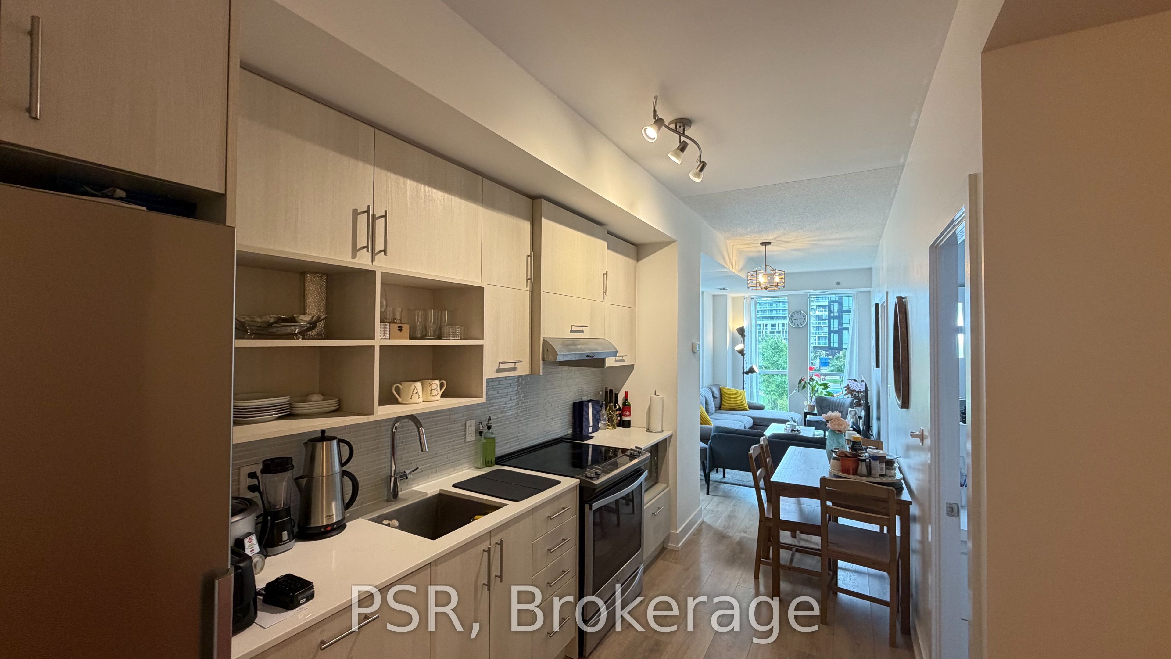 150 Fairview Mall Drive 211 Property Photo 10