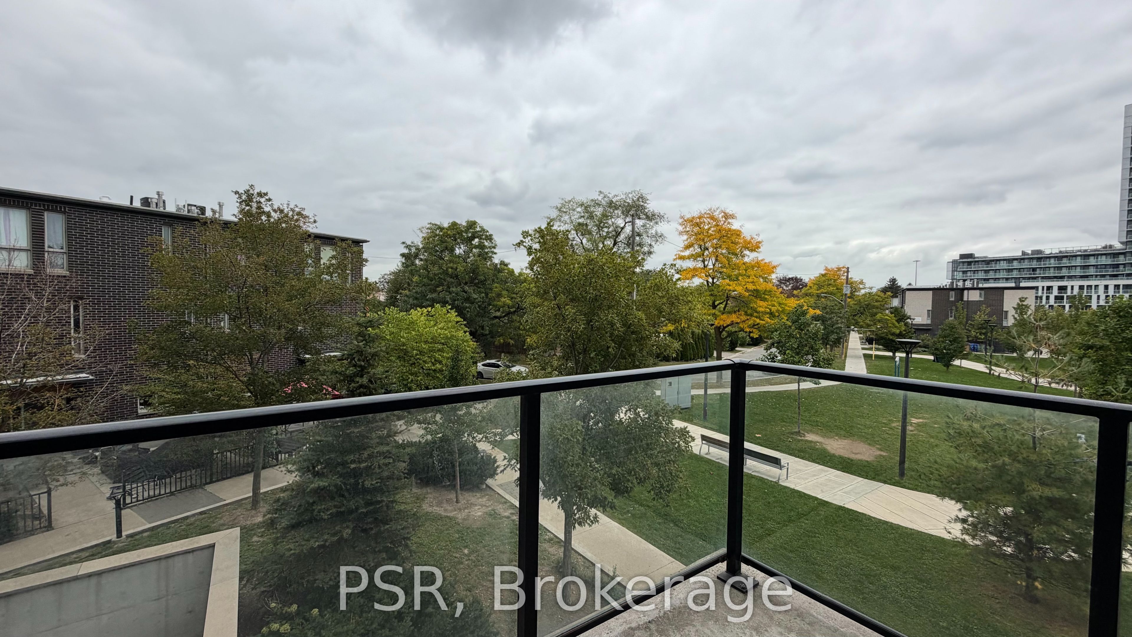 150 Fairview Mall Drive 211 Property Photo 14