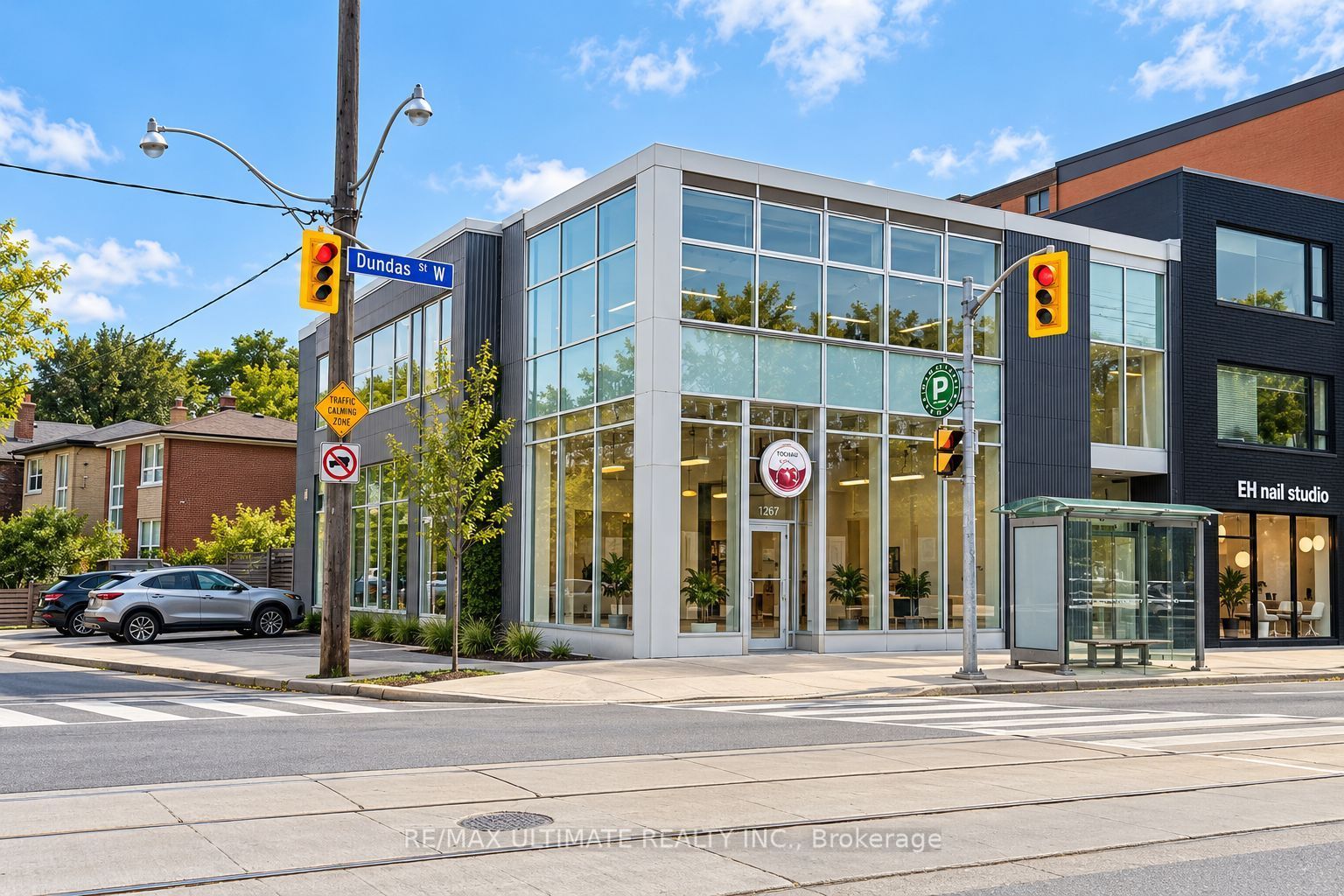 1269 Dundas Street W Front Unit Property Photo 1
