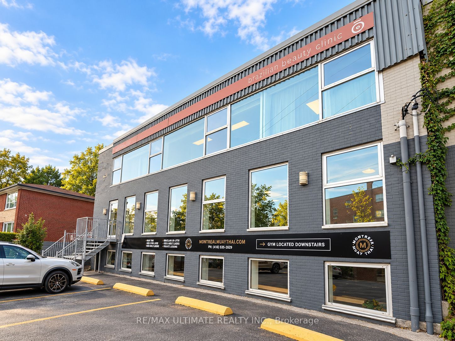 1269 Dundas Street W Front Unit Property Photo 10