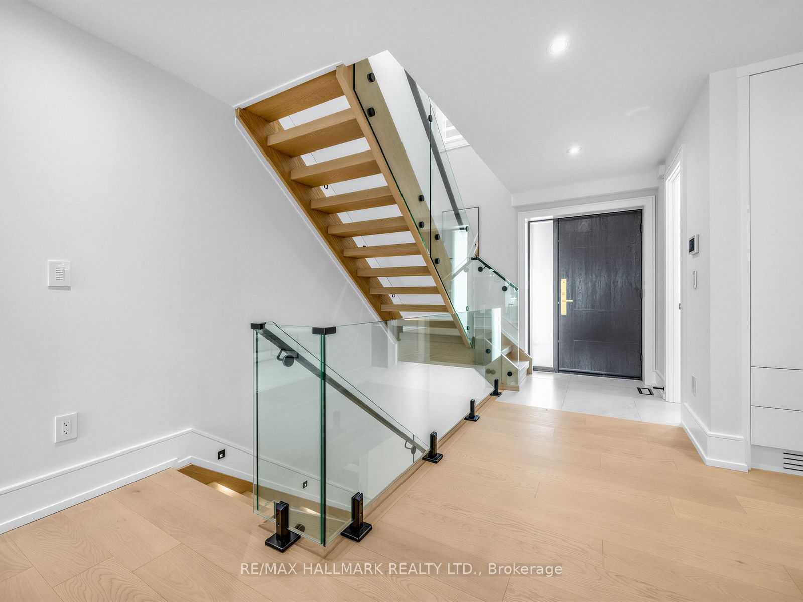30 Kellythorne Drive Property Photo 21
