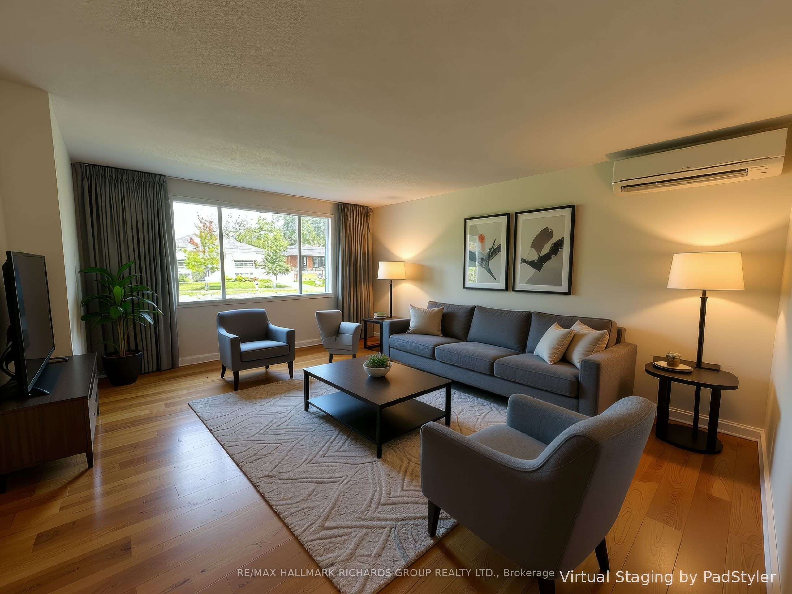 371 Cummer Avenue Property Photo 1