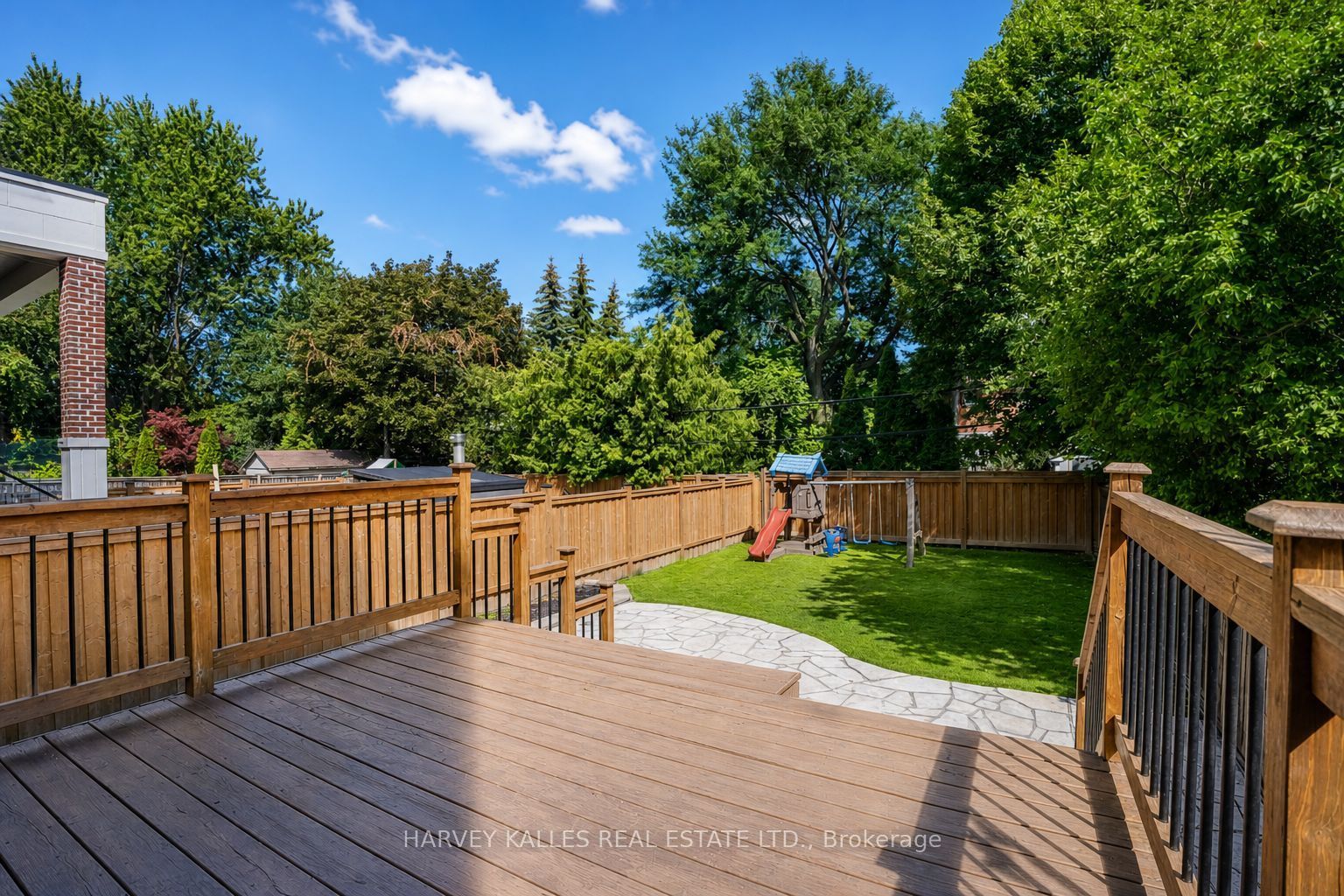 176 Joicey Boulevard Property Photo 35