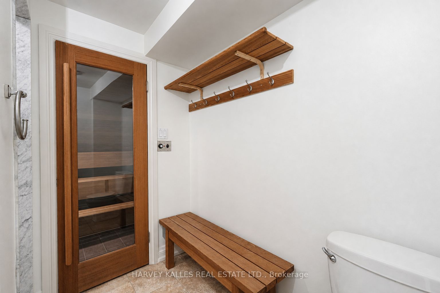 176 Joicey Boulevard Property Photo 37