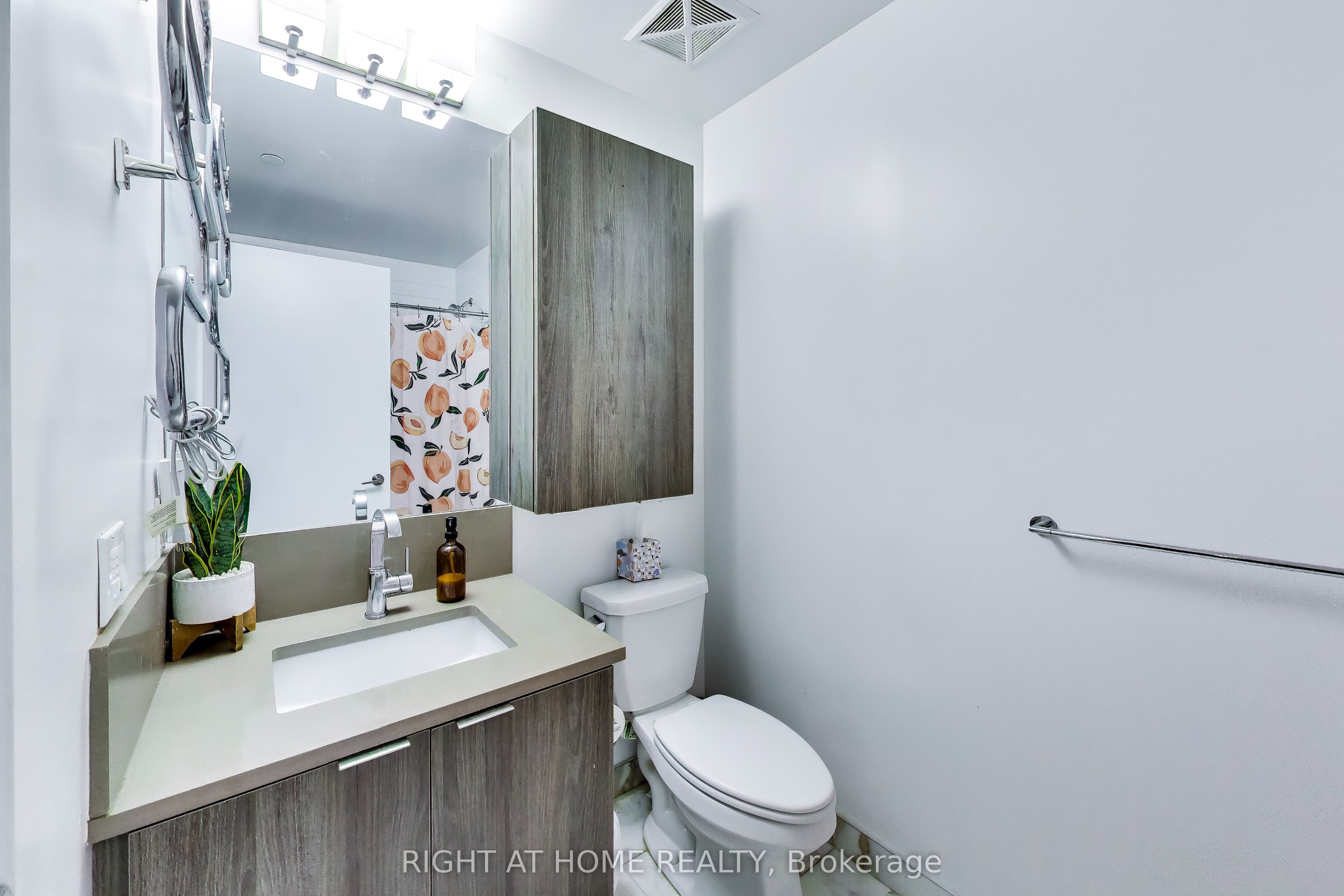 38 Iannuzzi Street 113 Property Photo 12